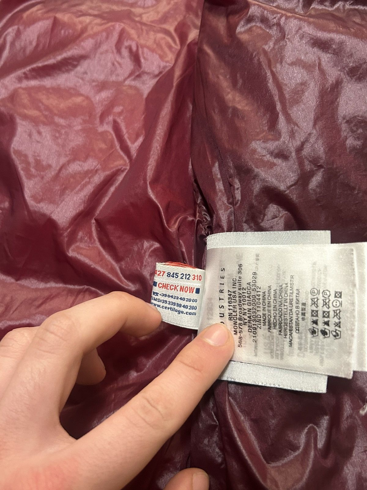 Moncler Vintage Moncler Puffer jacket Turns into a Vest Size XS / US 0-2 / IT 36-38 - 13 Thumbnail