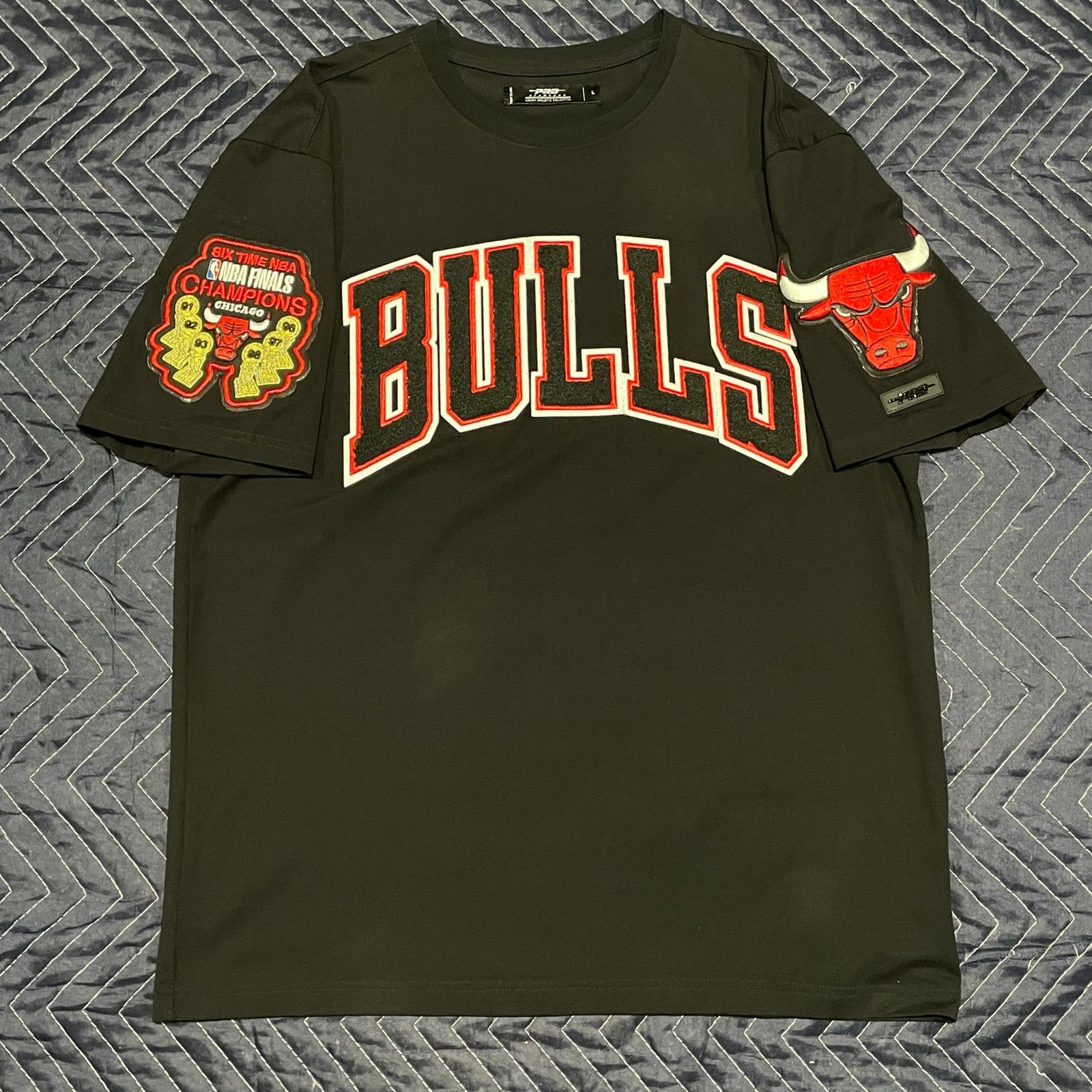Pro Standard Pro Standard: Chicago Bulls Tee Size US L / EU 52-54 / 3 - 1 Thumbnail
