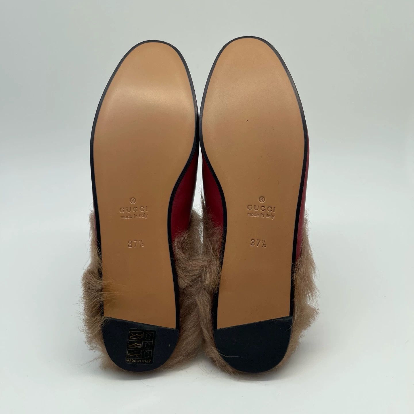 Gucci Gucci fur mules EU 37.5 Size US 7 / IT 37 - 7 Thumbnail