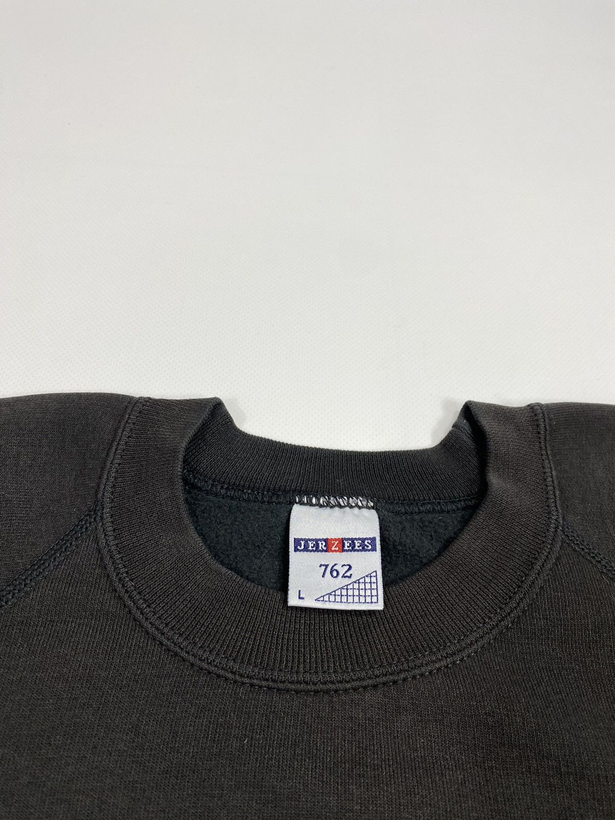 Russell Athletic LASTDROP🔥 90s 00s Russell Hardcore 100% Underground Sunfaded Size US L / EU 52-54 / 3 - 9 Thumbnail