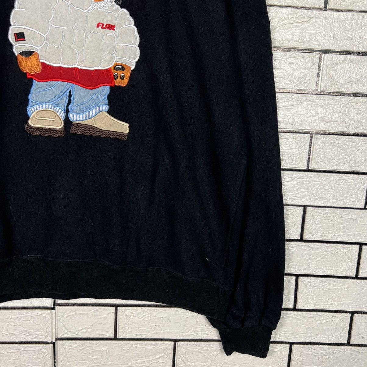 Fubu 90's FUBU Embroidered Rottweiler Sweatshirt #4251-C193 Size US XL / EU 56 / 4 - 9 Thumbnail