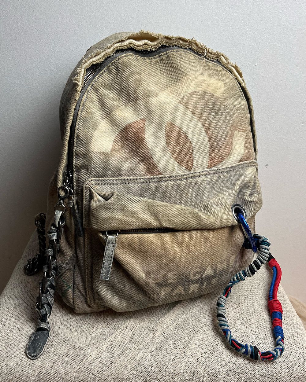 Chanel Chanel S/S 14 Graffiti Runway Backpack By Karl Lagerfeld Size ONE SIZE - 5 Thumbnail