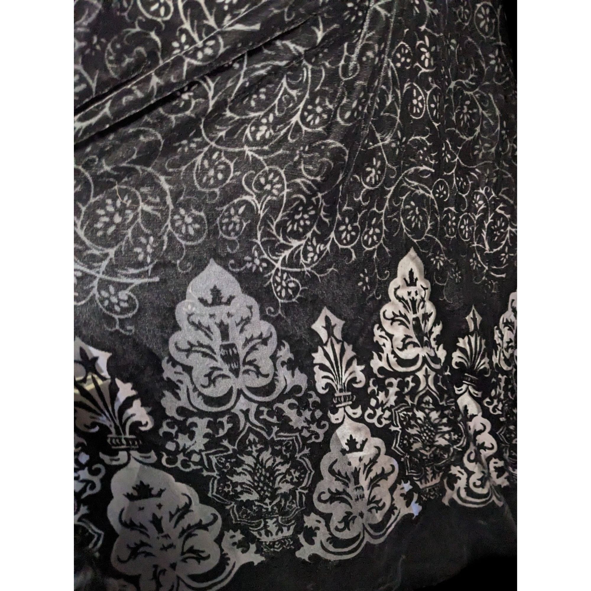 Other Vintage Gothic Damask Floral Velvet Burnout Scarf With Tasse Size ONE SIZE - 4 Thumbnail