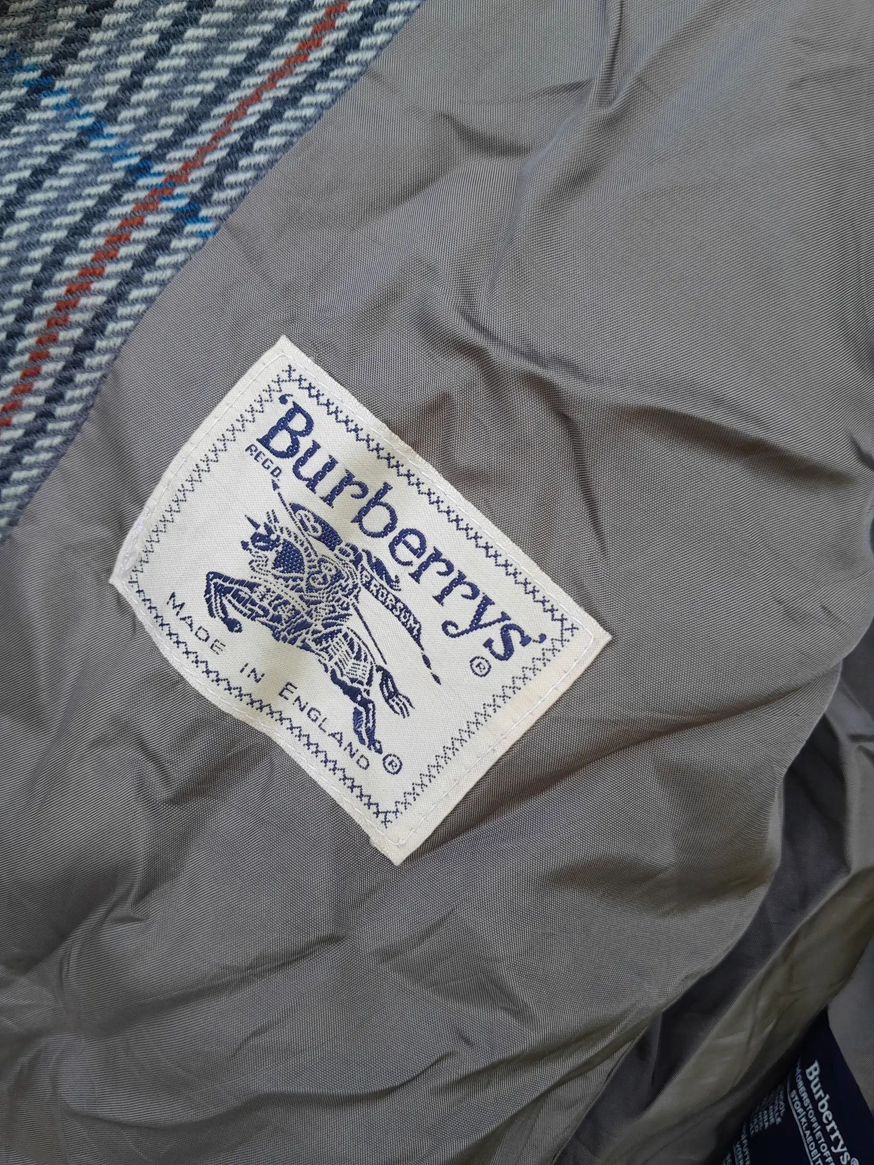 Burberry 💥FINAL DROP 💥Made in England Burberrys Wool Blazzer Fit S Size US S / EU 44-46 / 1 - 12 Thumbnail