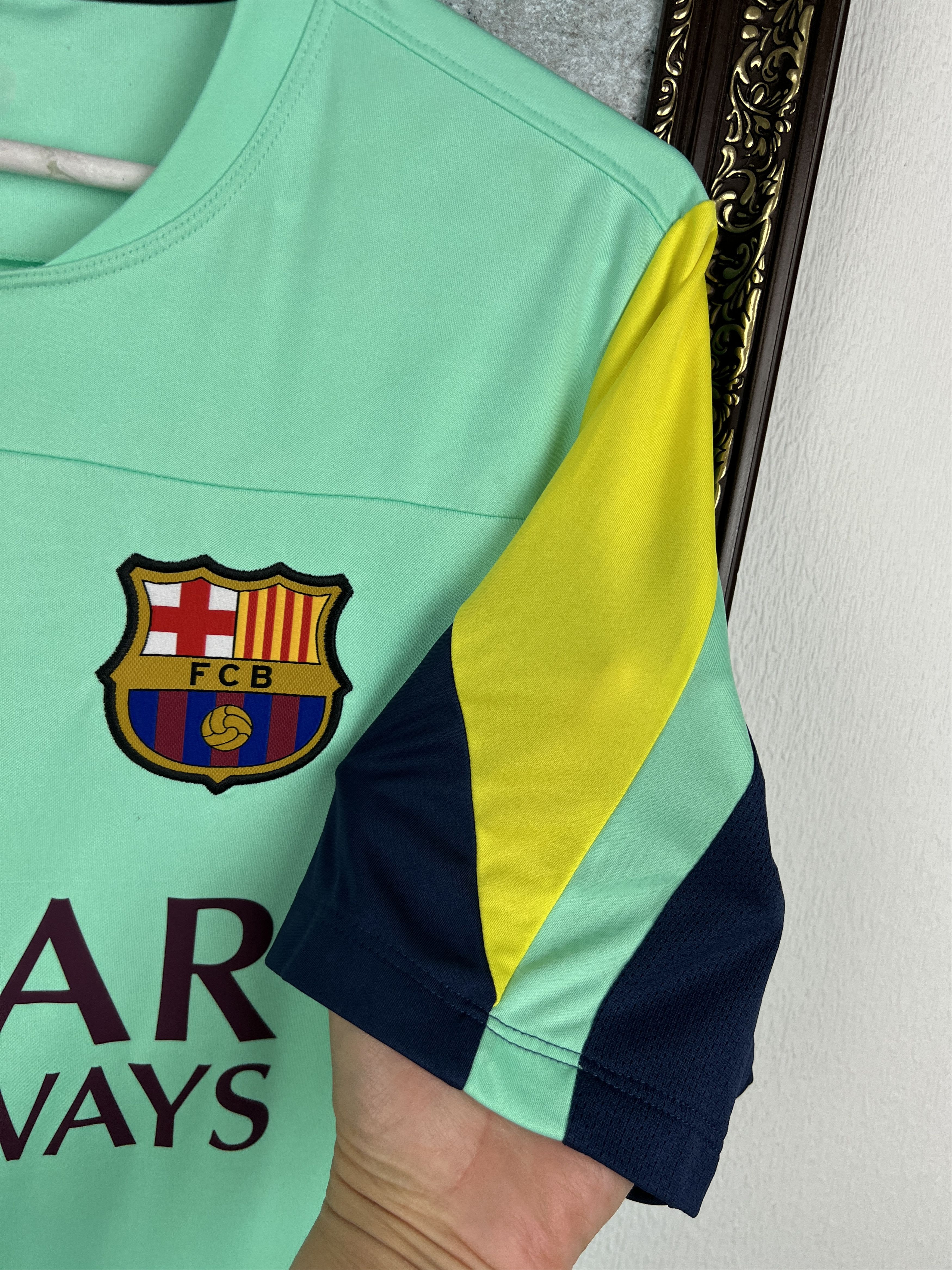 Nike FC Barcelona Football Train Shirt Soccer Jersey Trikot Size US L / EU 52-54 / 3 - 4 Thumbnail
