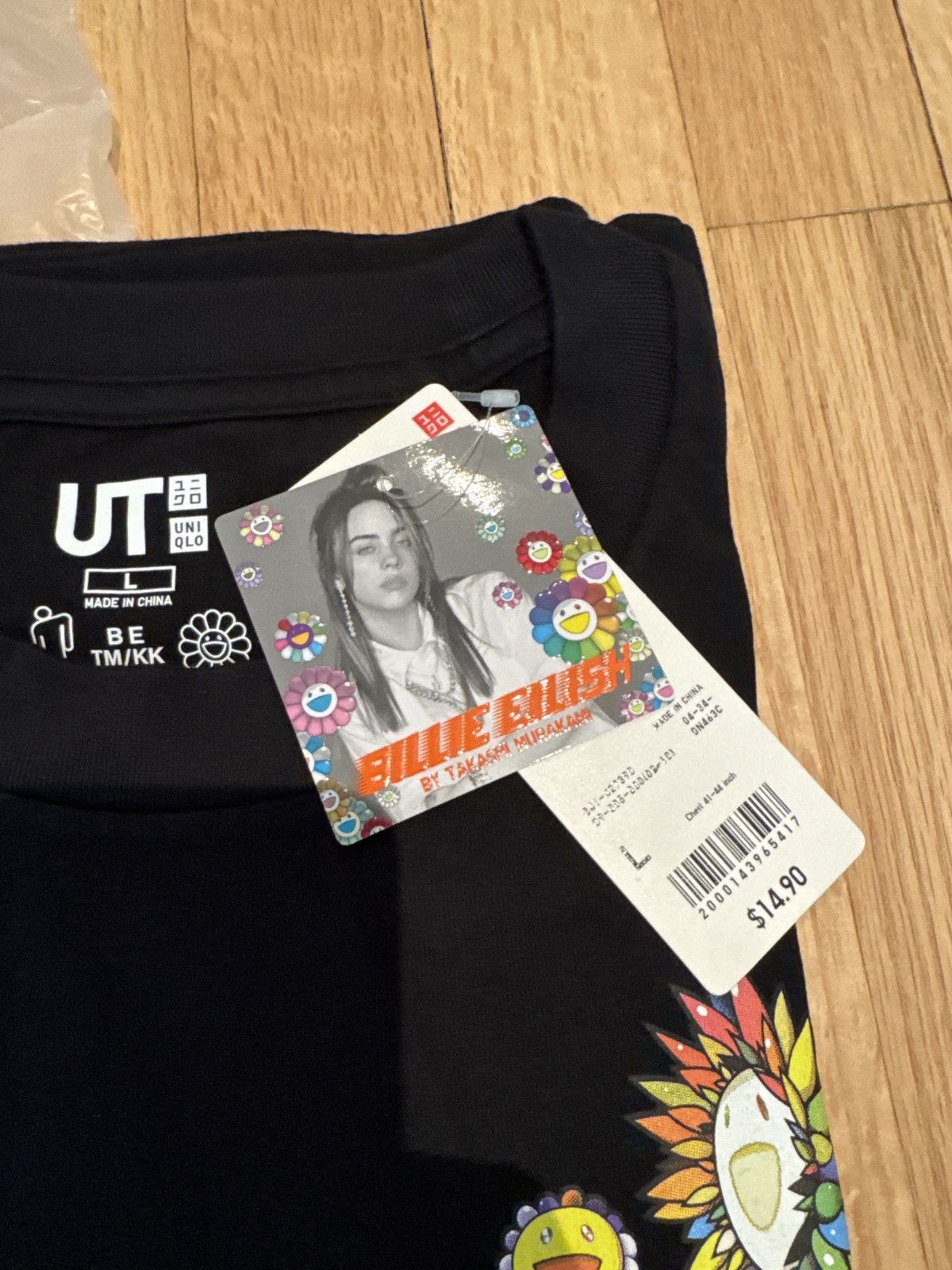 Billie Eilish × Takashi Murakami Billie Eilish x Takashi Murakami Uniqlo Tshirt size L Size US L / EU 52-54 / 3 - 2 Thumbnail