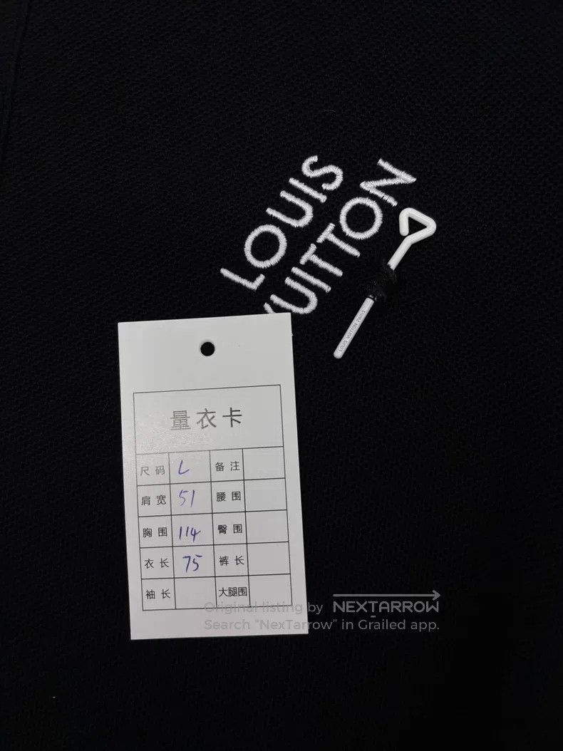 Louis Vuitton Louis Vuitton Black pin POLO shirt Size US L / EU 52-54 / 3 - 8 Thumbnail