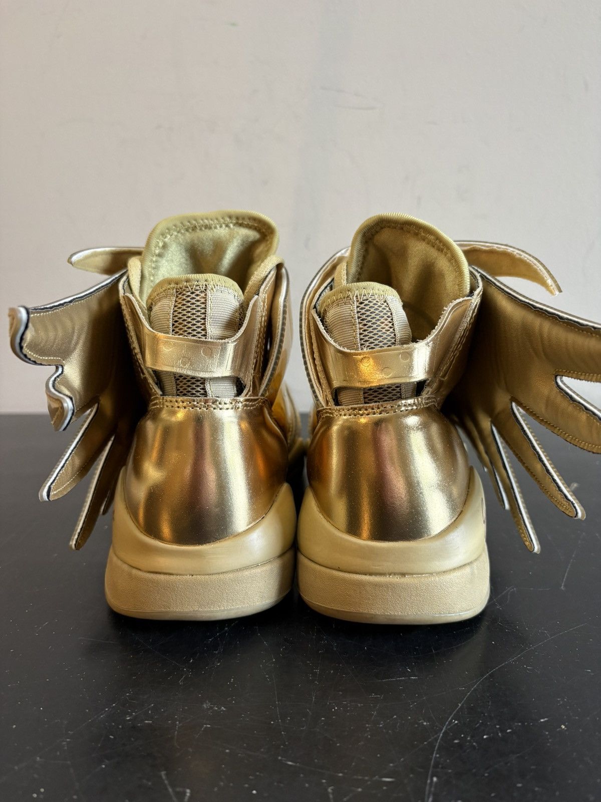 Adidas × Jeremy Scott adidas JS Jeremy Scott Wings 3.0 Metallic Gold Size US 5.5 / EU 38 - 5 Thumbnail