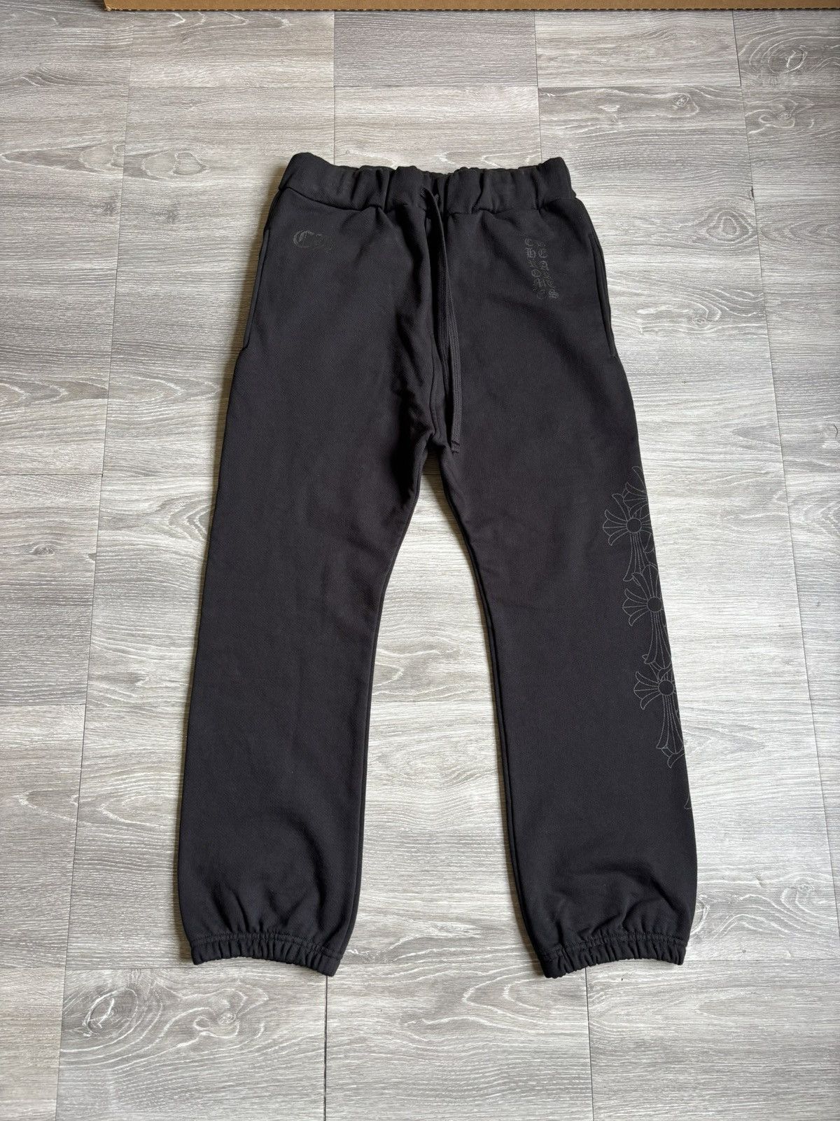 Chrome Hearts Chrome Hearts Miami Exclusive Cross Sweatpants Size US 32 / EU 48 - 1 Thumbnail