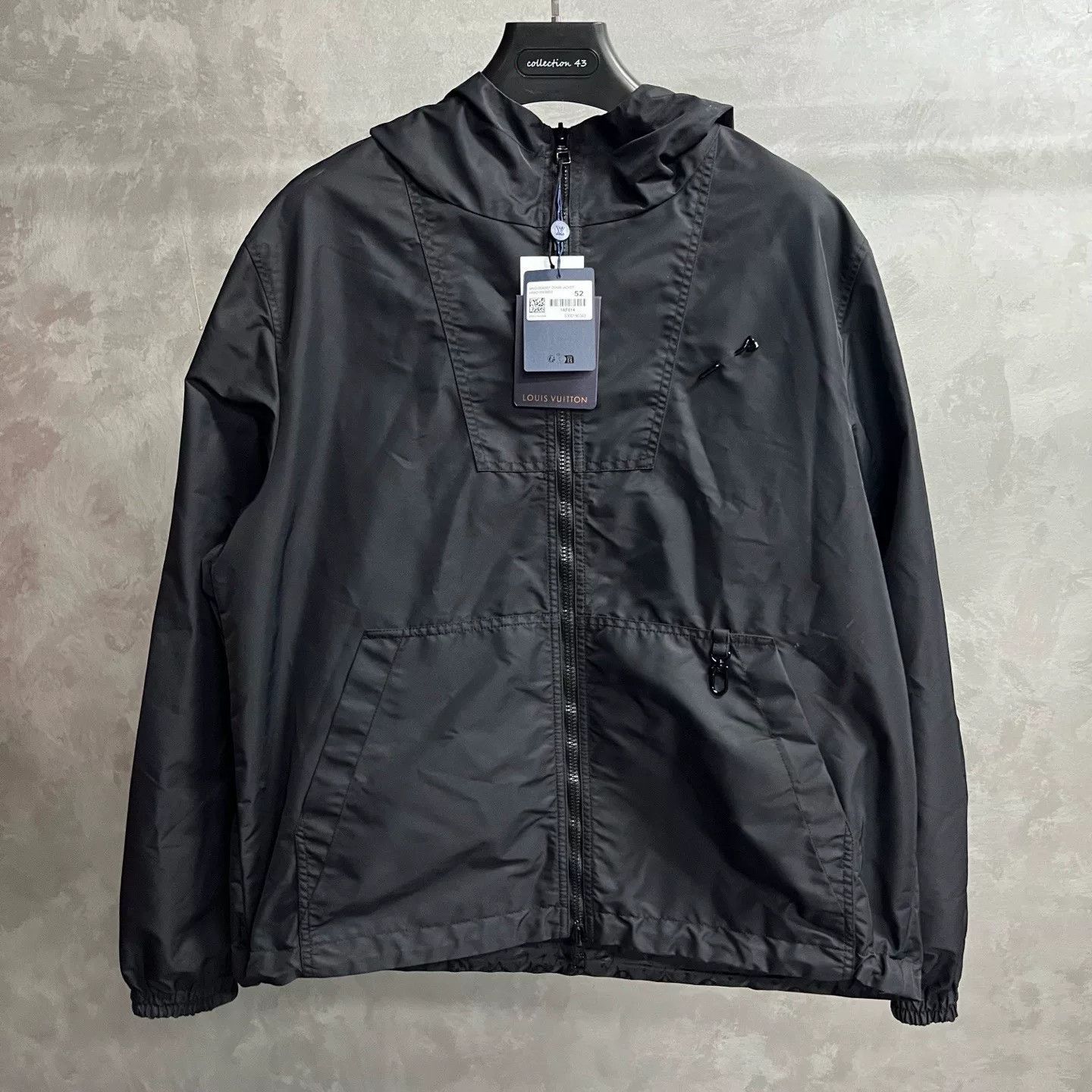 Louis Vuitton Louis Vuitton Nylon Black Light Jacket xs Men Size US XS / EU 42 / 0 - 1 Thumbnail
