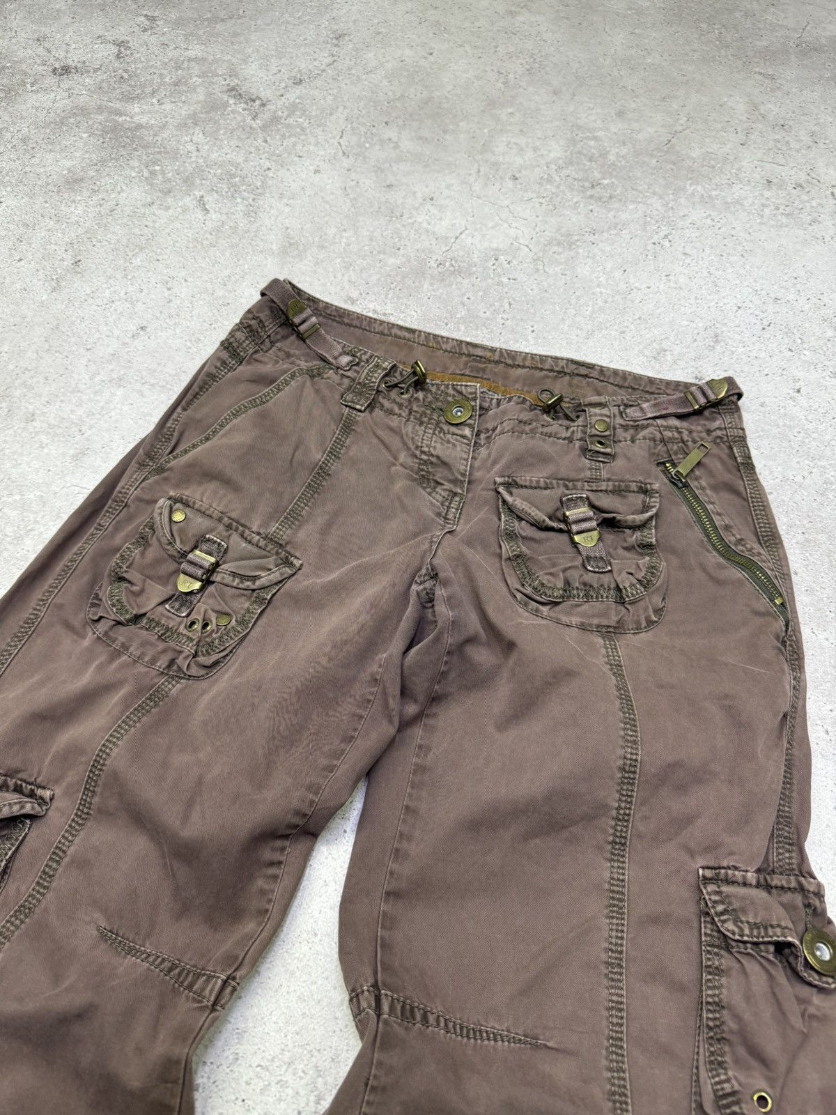 Le Grande Bleu (L.G.B.) Vintage 00s Multi-pocket Faded Pants Size US 30 / EU 46 - 3 Thumbnail