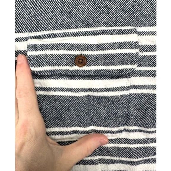 Old Navy Old Navy Shirt Adult XL Blue Balanced Stripes Regular Fit Flannel Button Up Mens Size US XL / EU 56 / 4 - 5 Thumbnail