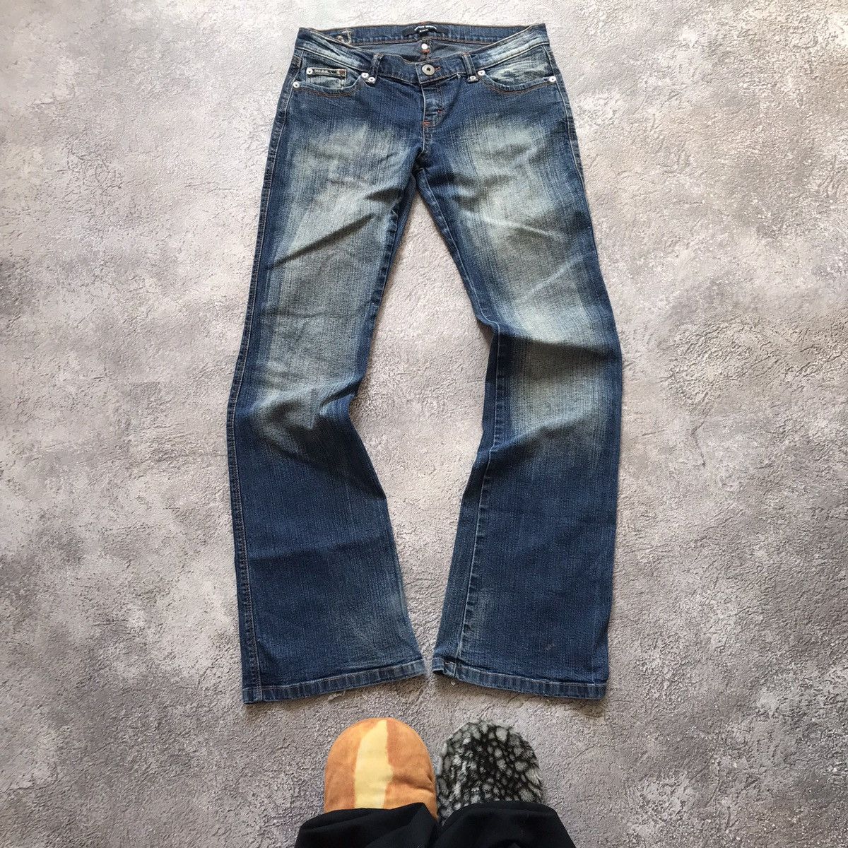 Vintage Vintage 90s Japan Distressed Flared Low Rise Grunge Jeans 28 Size 28" / US 6 / IT 42 - 2 Thumbnail