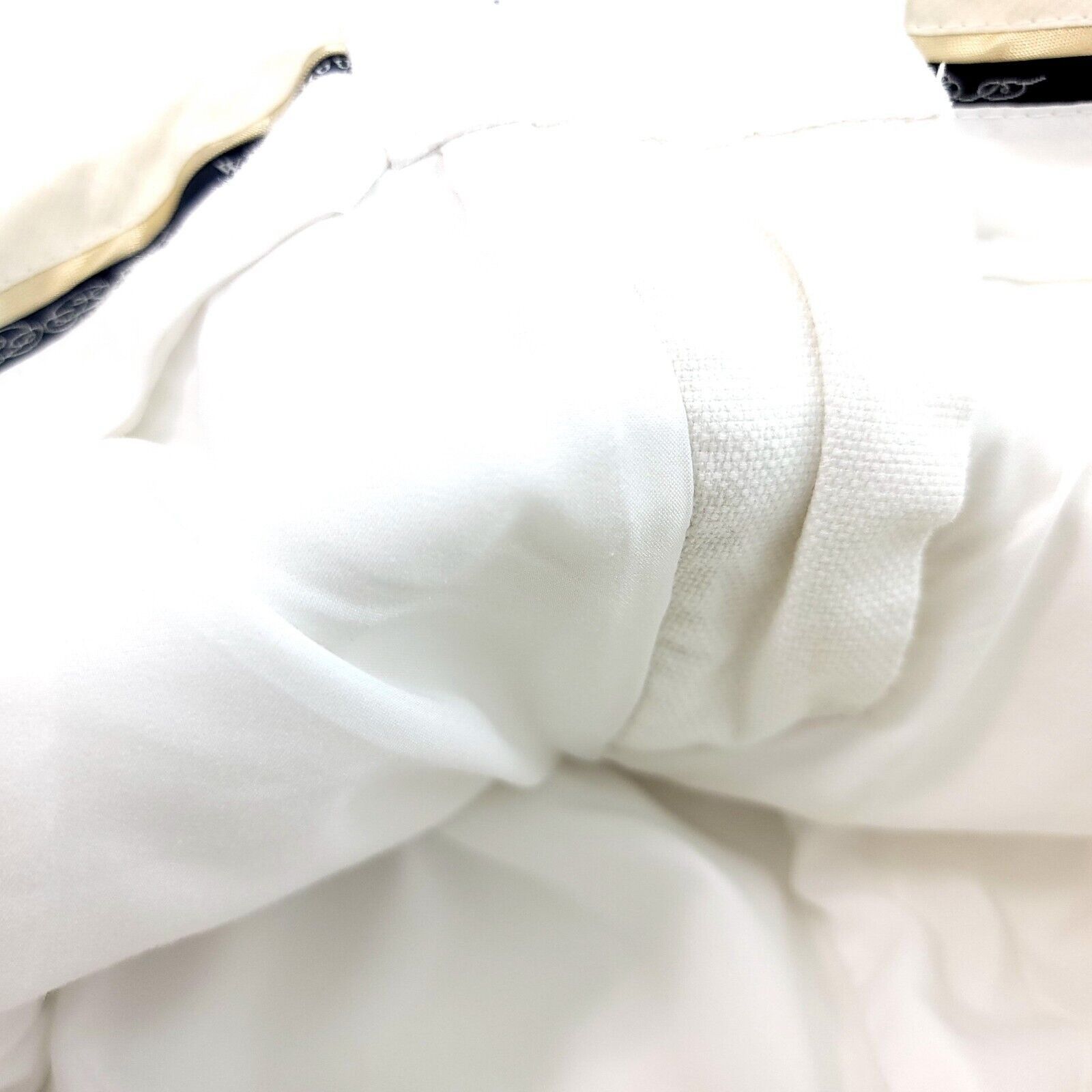 White House Black Market White House Black Market White Denim Mid Rise Size 4 Jean Sh Size 27" / US 4 / IT 40 - 9 Thumbnail