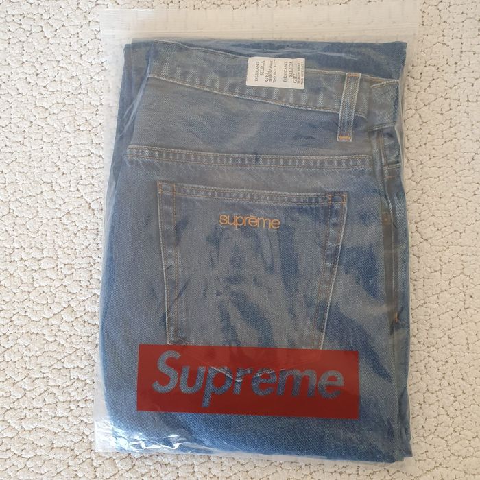 Supreme Supreme Jeans Relaxed Size US 34 Washed blue | Grailed