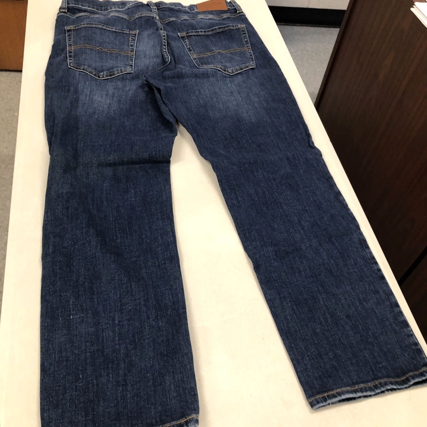 Lucky Brand Lucky Brand Jeans Mens 35x29 Blue Athletic Straight 5-Pocket Denim Stretch Size US 35 - 4 Thumbnail