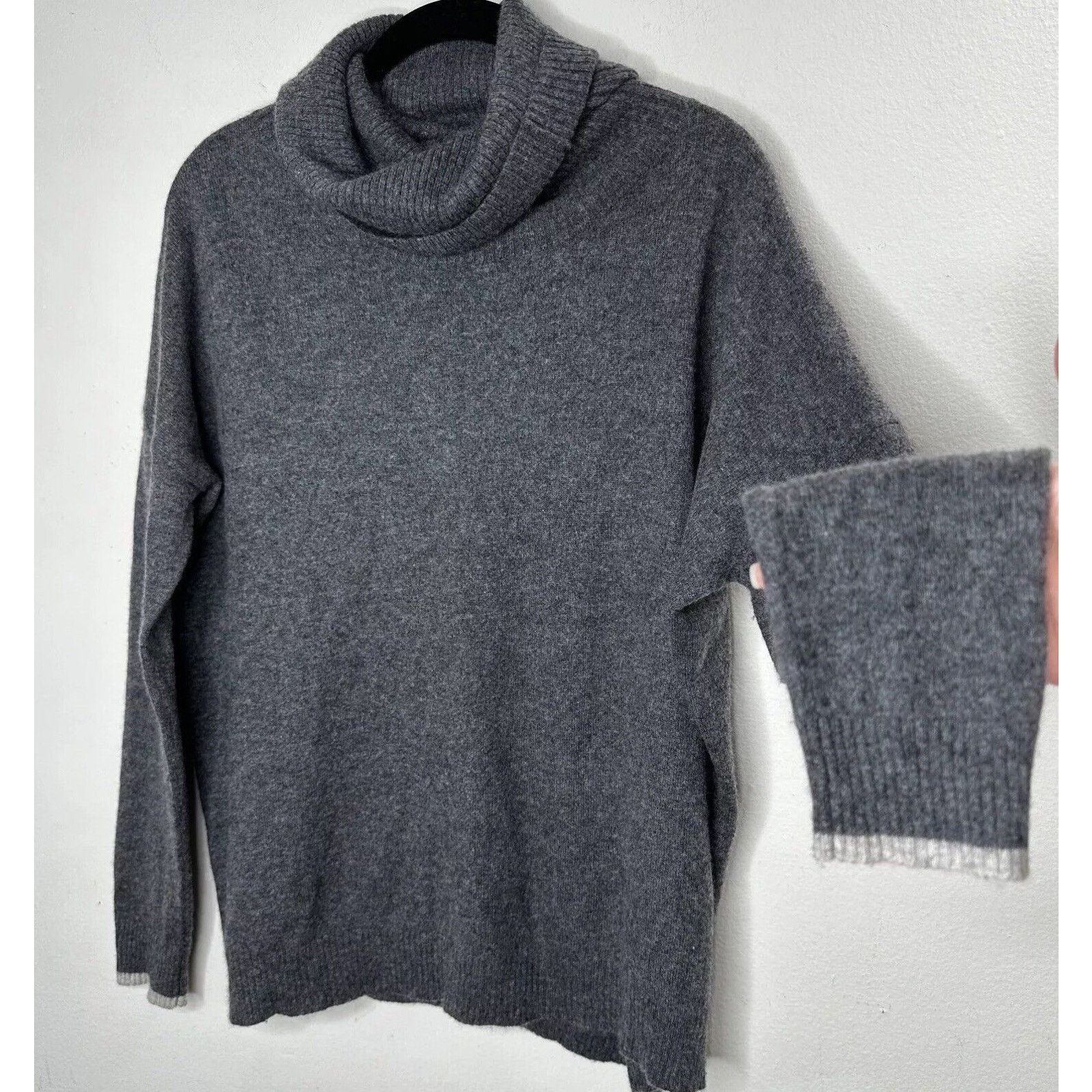 Other Three Dots Cashmere Carbon Gray Boxy Turtle Neck Sweater S Size S / US 4 / IT 40 - 1 Thumbnail