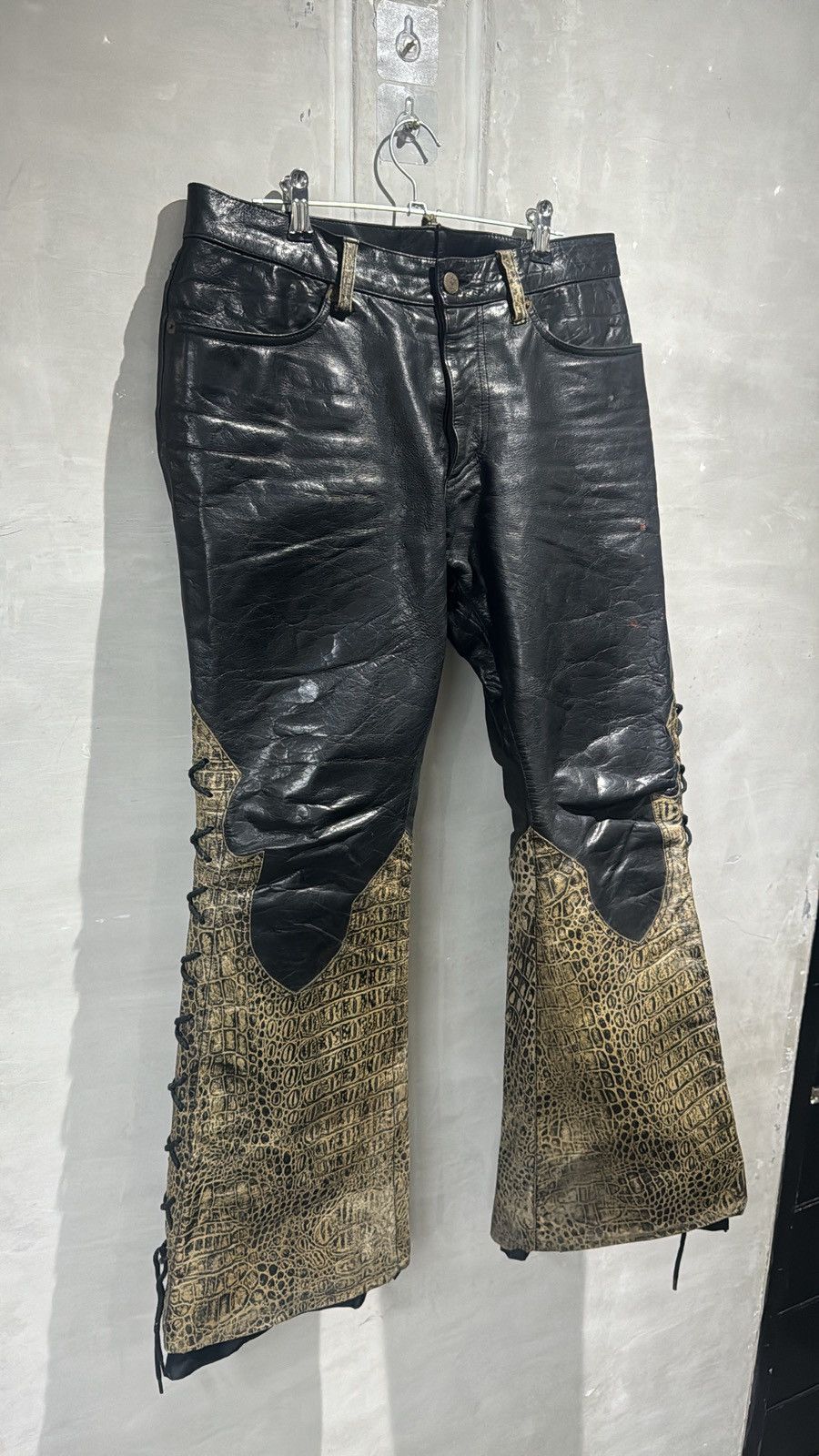 Tornado Mart 2000s Tornado Mart Japan Flared Crocodile Leather Pants Size US 31 - 4 Thumbnail