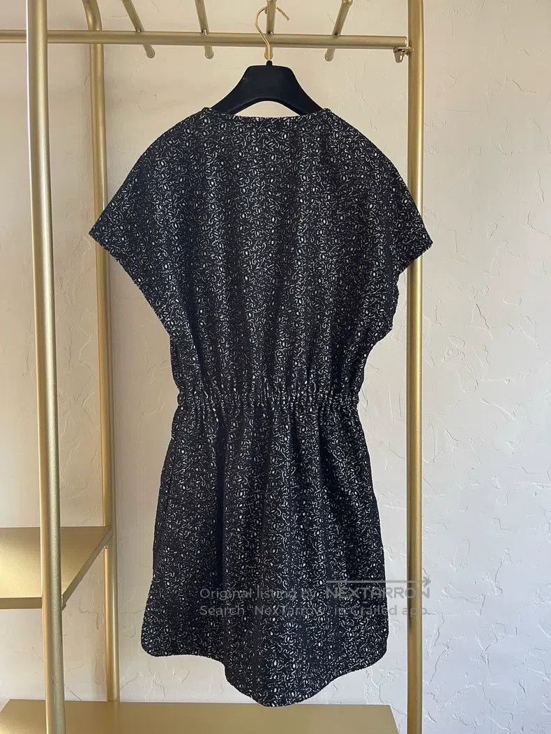Chanel Chanel 25m beach series silver and black dress Size XXS / US 00 / IT 34 - 2 Thumbnail