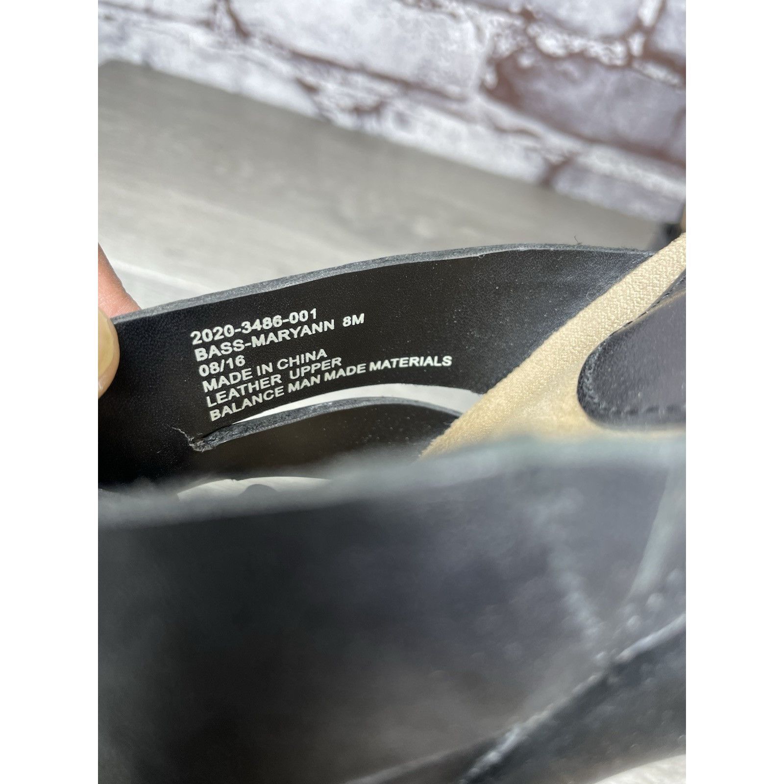 Bass G.H. Bass & Co. MaryAnn Black Leather Wedge Slip On Sandals Size US 8 / IT 38 - 7 Thumbnail