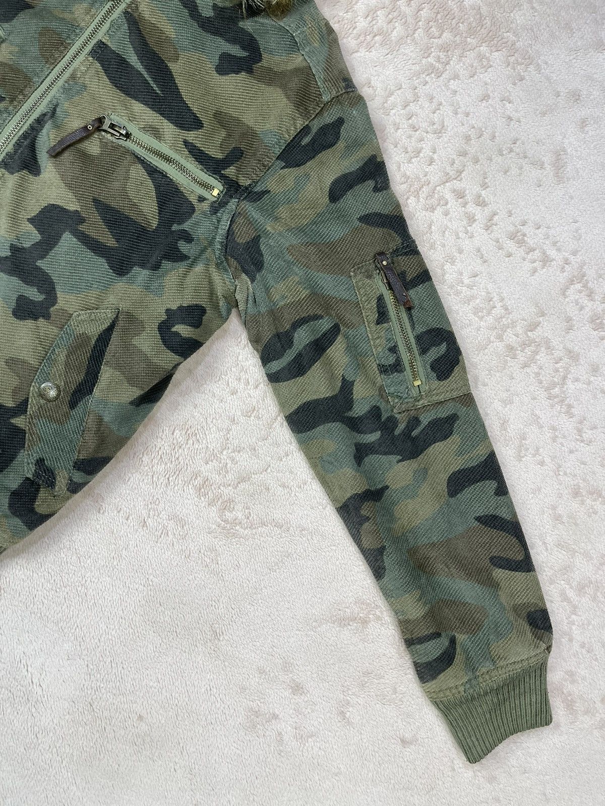 Japanese Brand TRIXY Army Camo Multi Pocket Hoodie Bombers Size US M / EU 48-50 / 2 - 5 Thumbnail