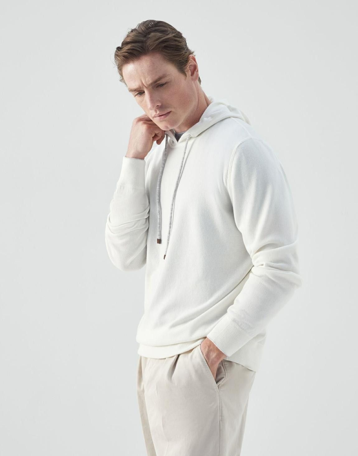 Brunello Cucinelli o1w1db10924 Cashmere Sweater in Open White Size US XXL / EU 58 / 5 - 1 Thumbnail