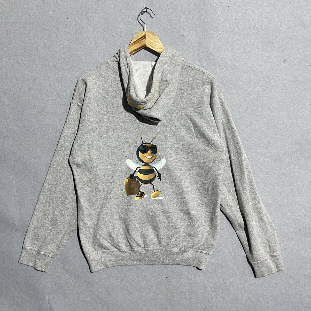 Vintage Vintage Expedia “Busy Bee” Mascot Zip Hoodie – Grey – Size M Size US M / EU 48-50 / 2 - 1 Thumbnail