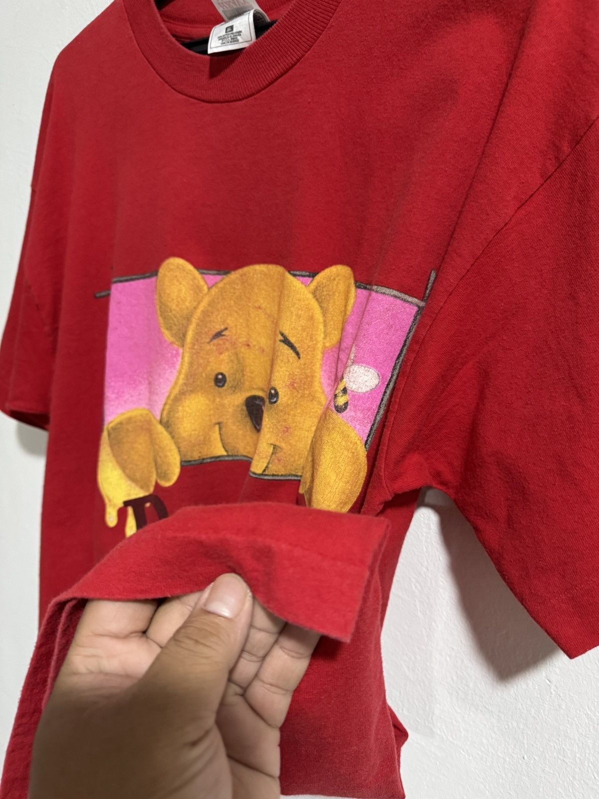 Other POOH VINTAGE PIECE RED TSHIRT SINGLE DINGLE STITCH Size US XL / EU 56 / 4 - 3 Thumbnail