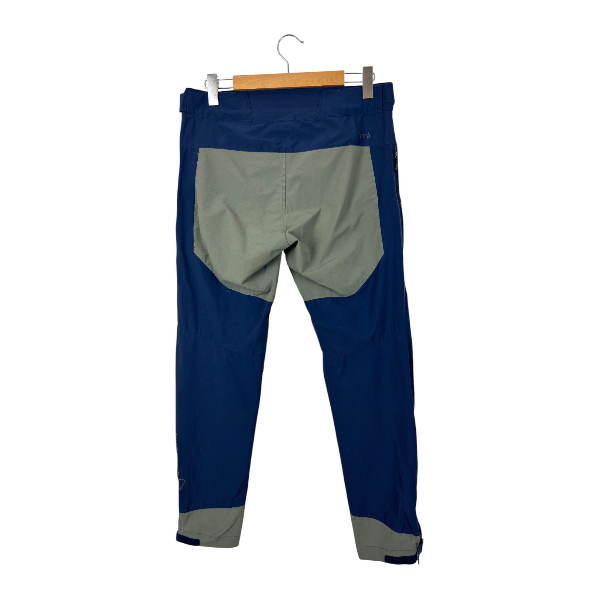 Norrona Fjora flex1 pants (M) Size US 32 / EU 48 - 2 Thumbnail