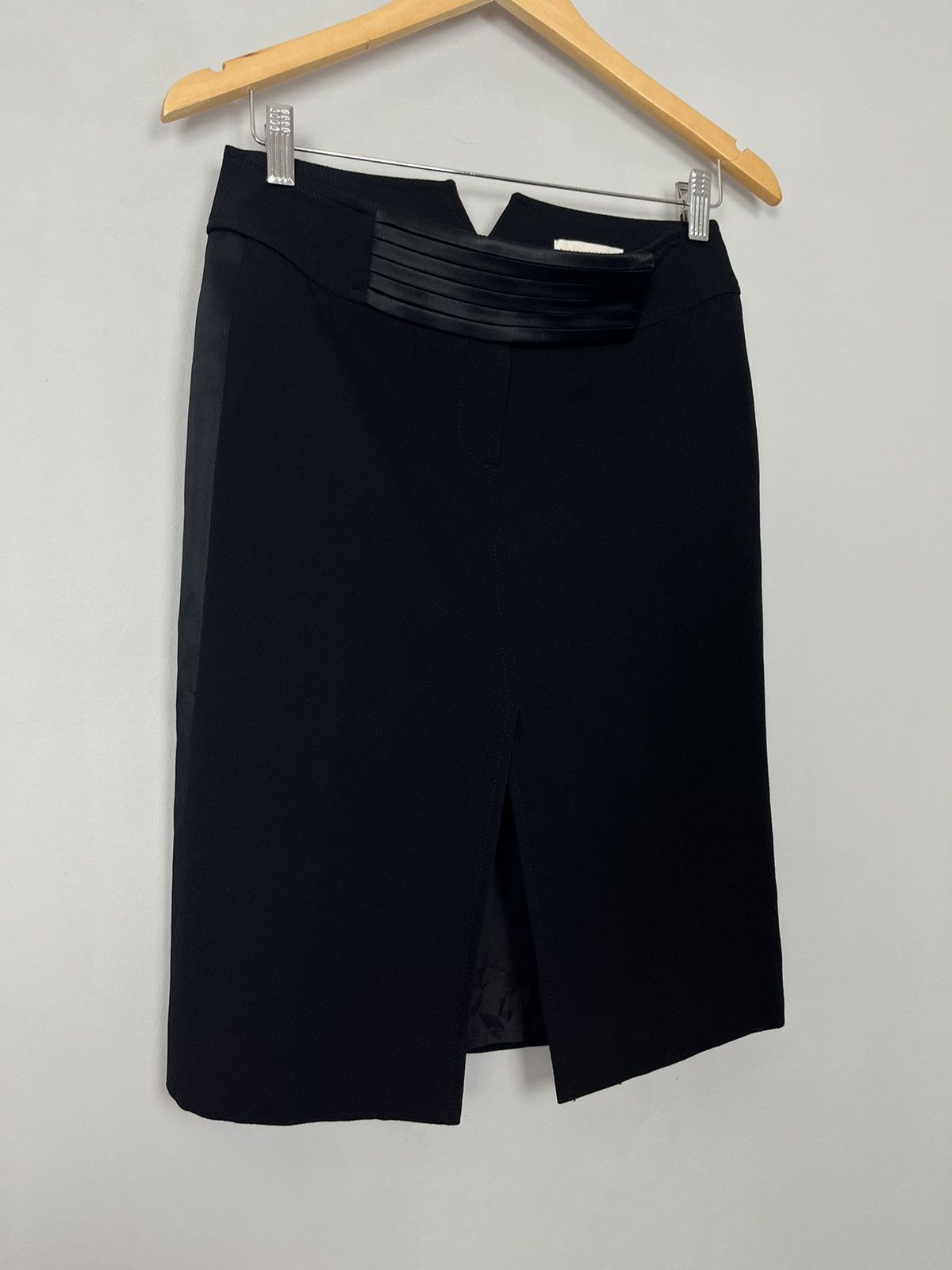 Valentino Valentino Roma Luxury Wool Midi Skirt Made in Italy Size 27" / US 4 / IT 40 - 4 Thumbnail