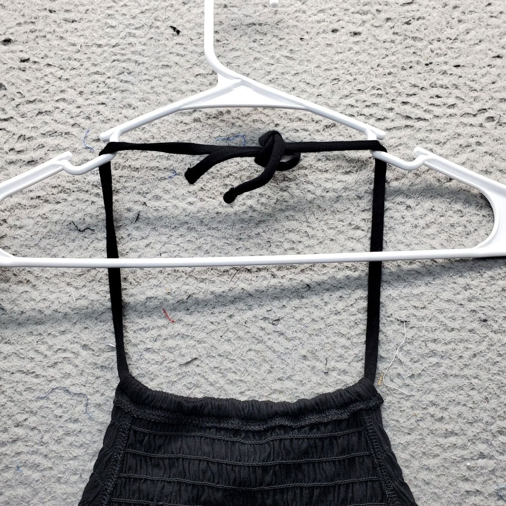Old Navy Old Navy Cropped Top Womens M Black Sleeveless Halter Neck Backless Shirt Tank Size M / US 6-8 / IT 42-44 - 7 Thumbnail