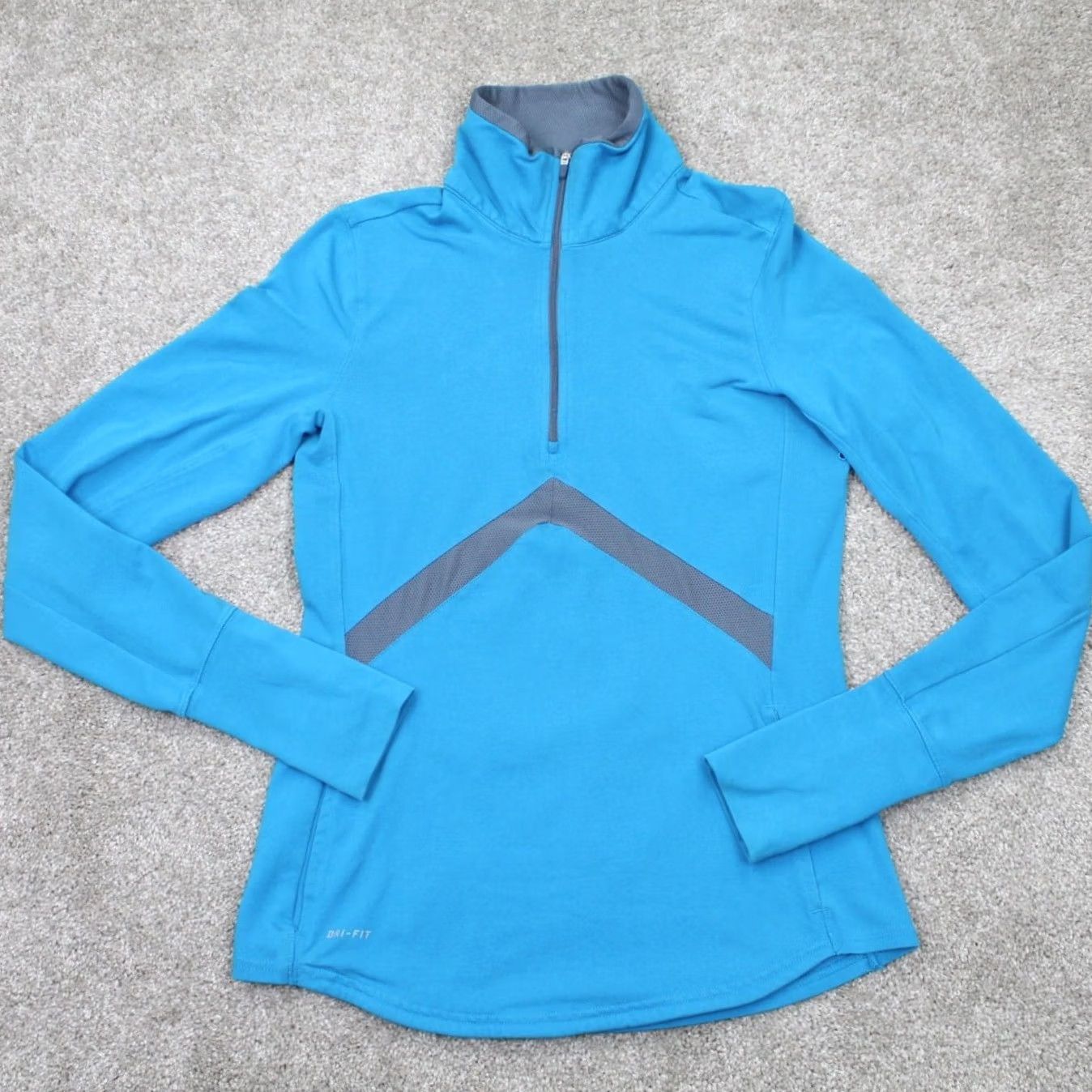 Nike Nike Element Running Sweatshirt Mens Medium Blue 1/2 Zip Long Sleeve Pullover Size M / US 6-8 / IT 42-44 - 2 Thumbnail