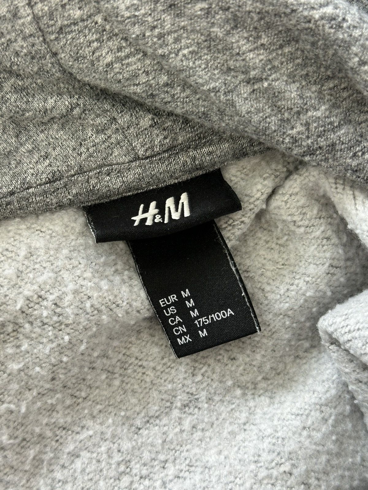 XO H&M x XO Grey Printed Long Sleeve Cotton Hoodie Size US M / EU 48-50 / 2 - 9 Thumbnail