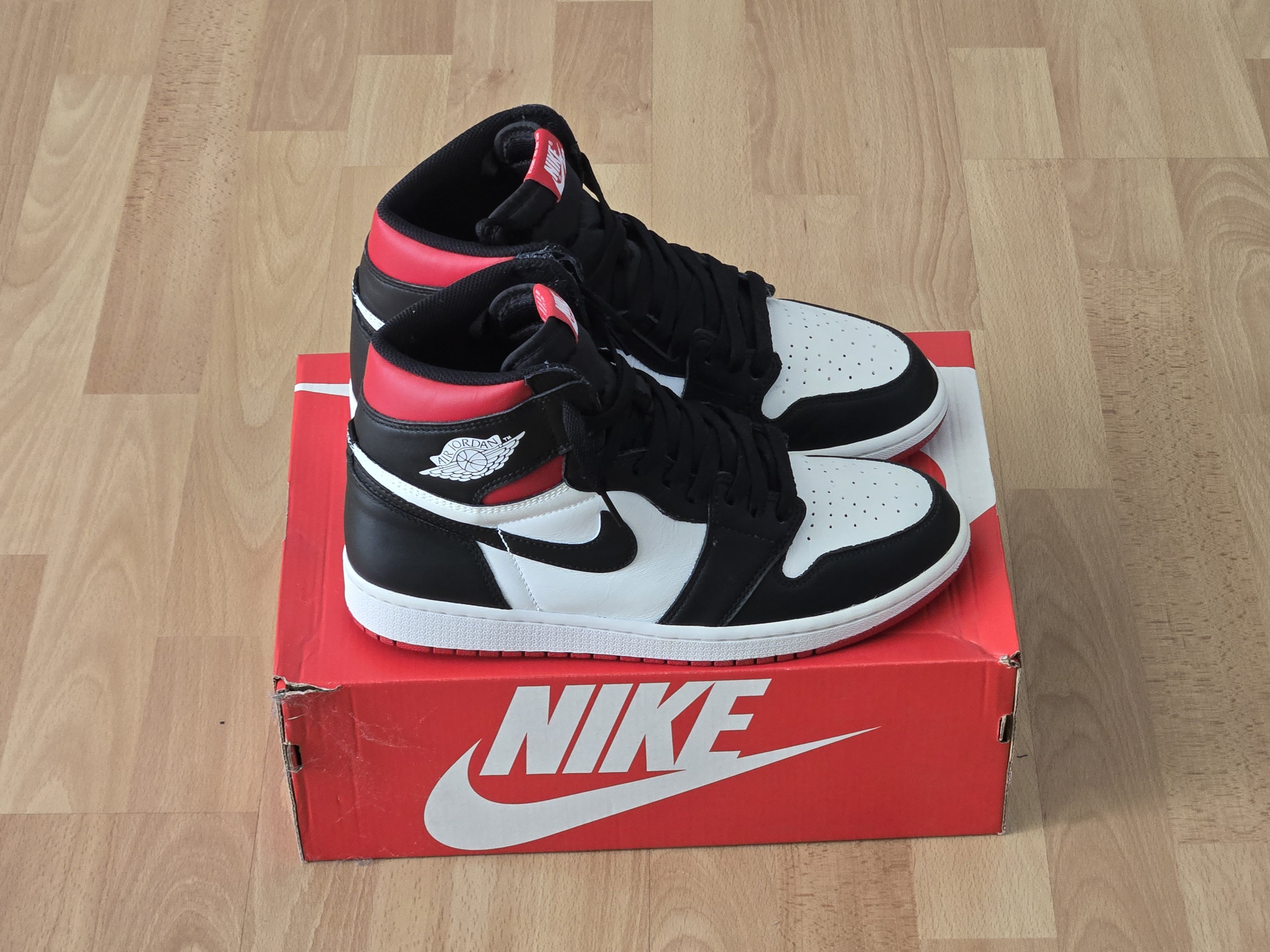 Nike Air Jordan 1 Retro High Yin Yang Custom Painted SZ 9.5 Size US 9.5 / EU 42-43 - 5 Thumbnail