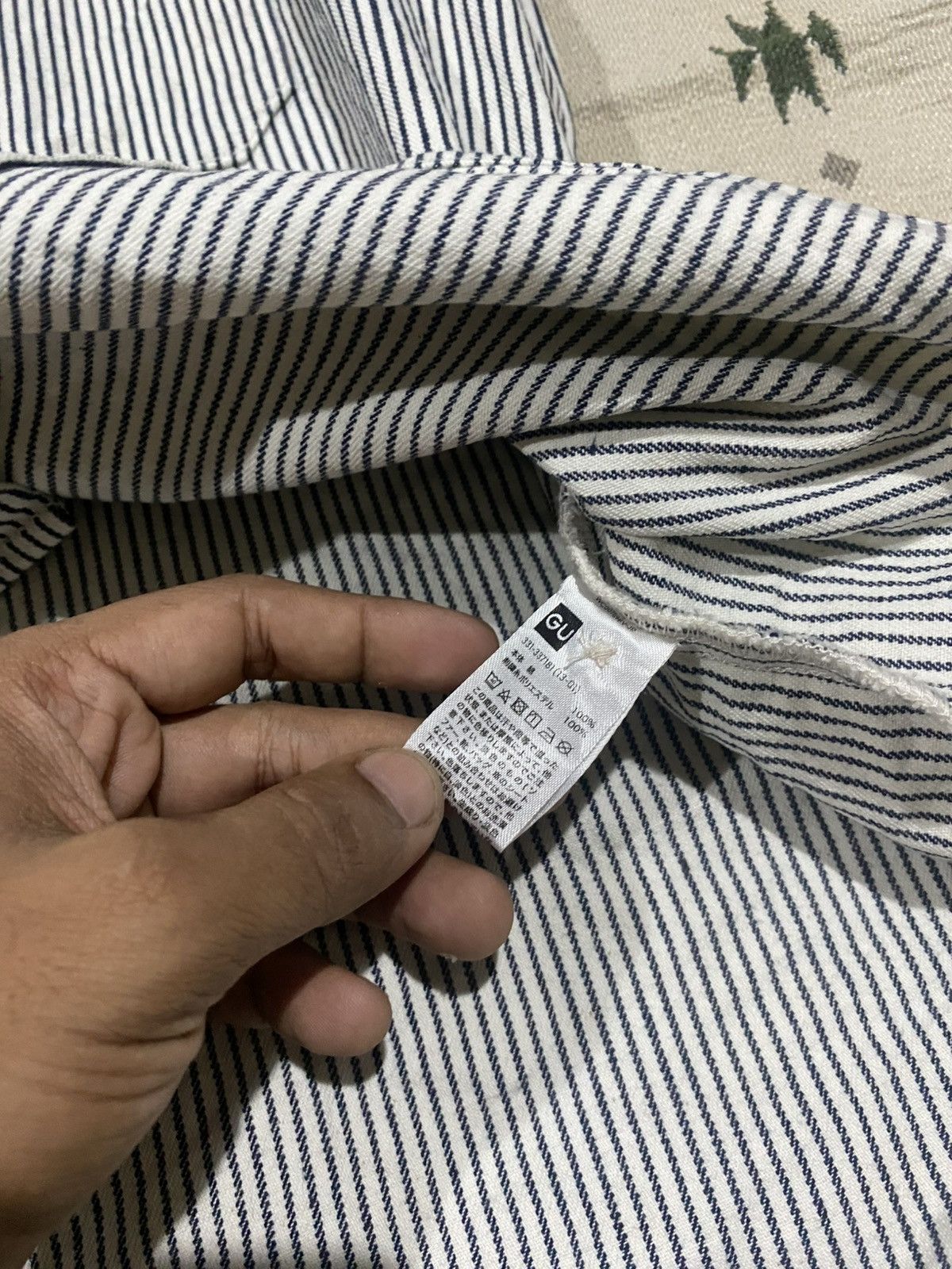 Tony Hawk 2000s GU X TONY HAWK WORKWEAR BUTTON UP SPELLOUT ON BACK Size US L / EU 52-54 / 3 - 11 Thumbnail