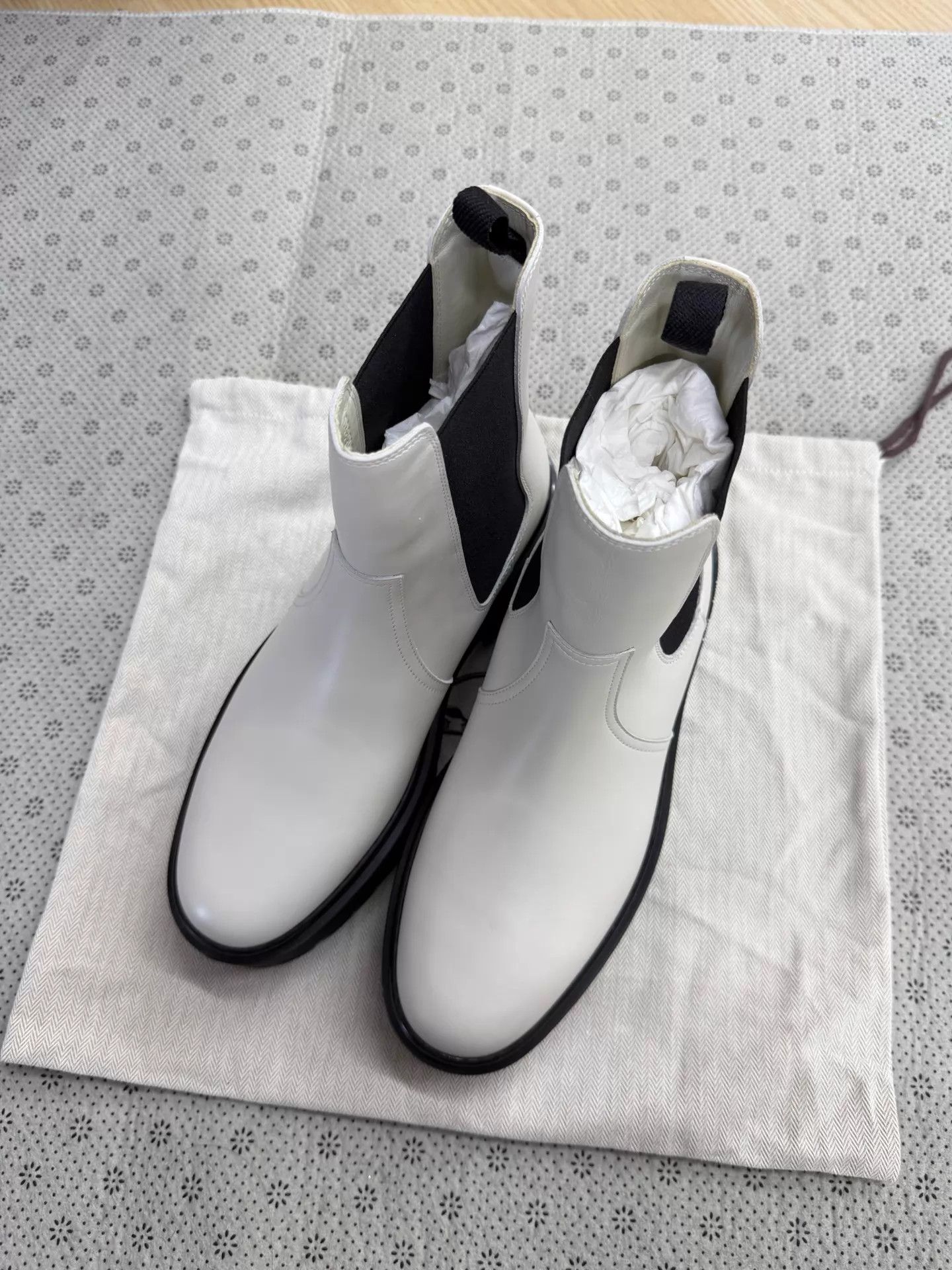 Hermes Hermes New Black White Colorblock Chelsea Boot EU38 Size US 7.5 / IT 37.5 - 1 Thumbnail