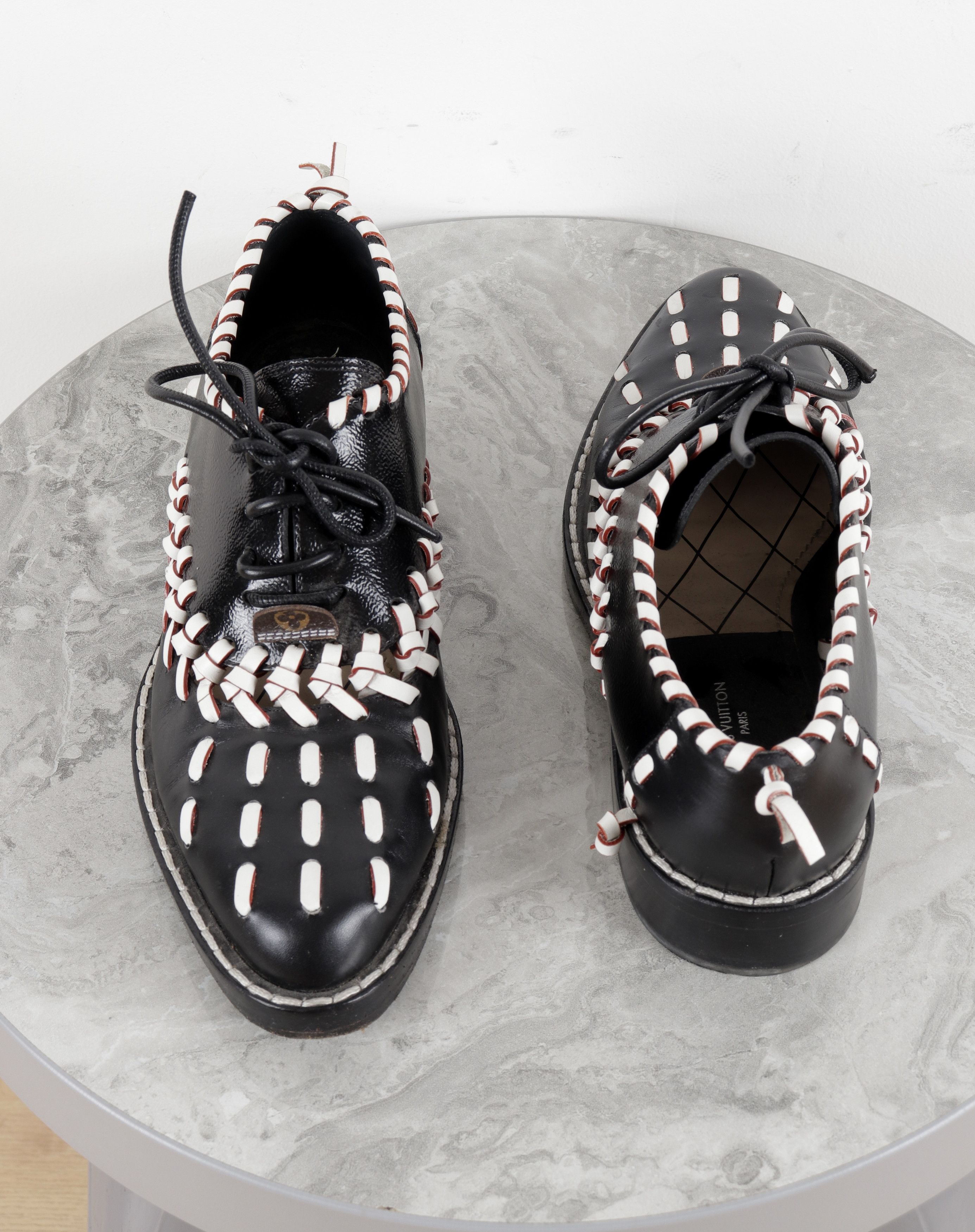 Louis Vuitton Louis Vuitton lace-up Manga Braided Oxford Shoes Size US 7 / IT 37 - 9 Thumbnail