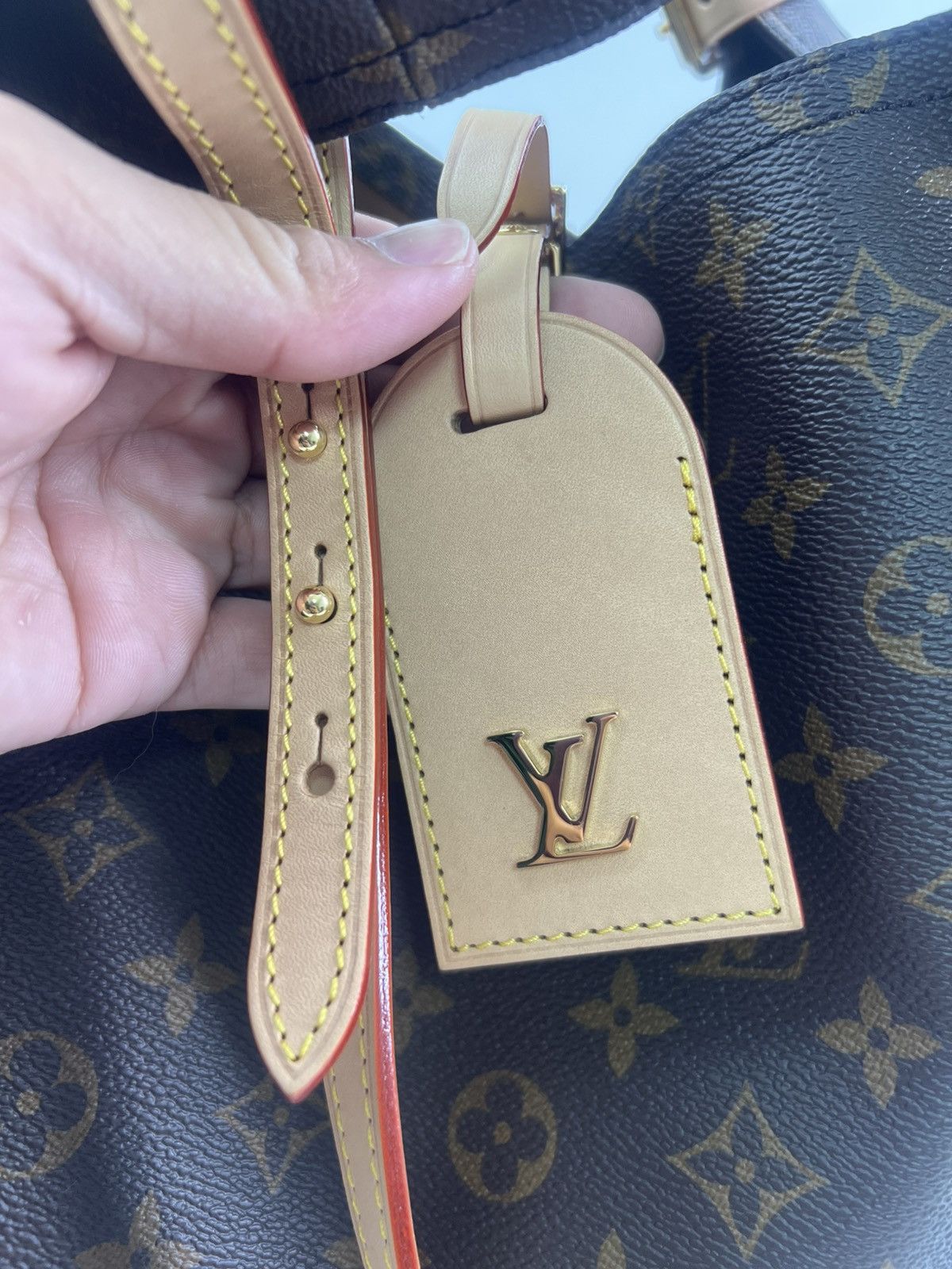 Louis Vuitton Louis Vuitton Atlantis GM Monobram Hand bag Size 40 - 5 Thumbnail