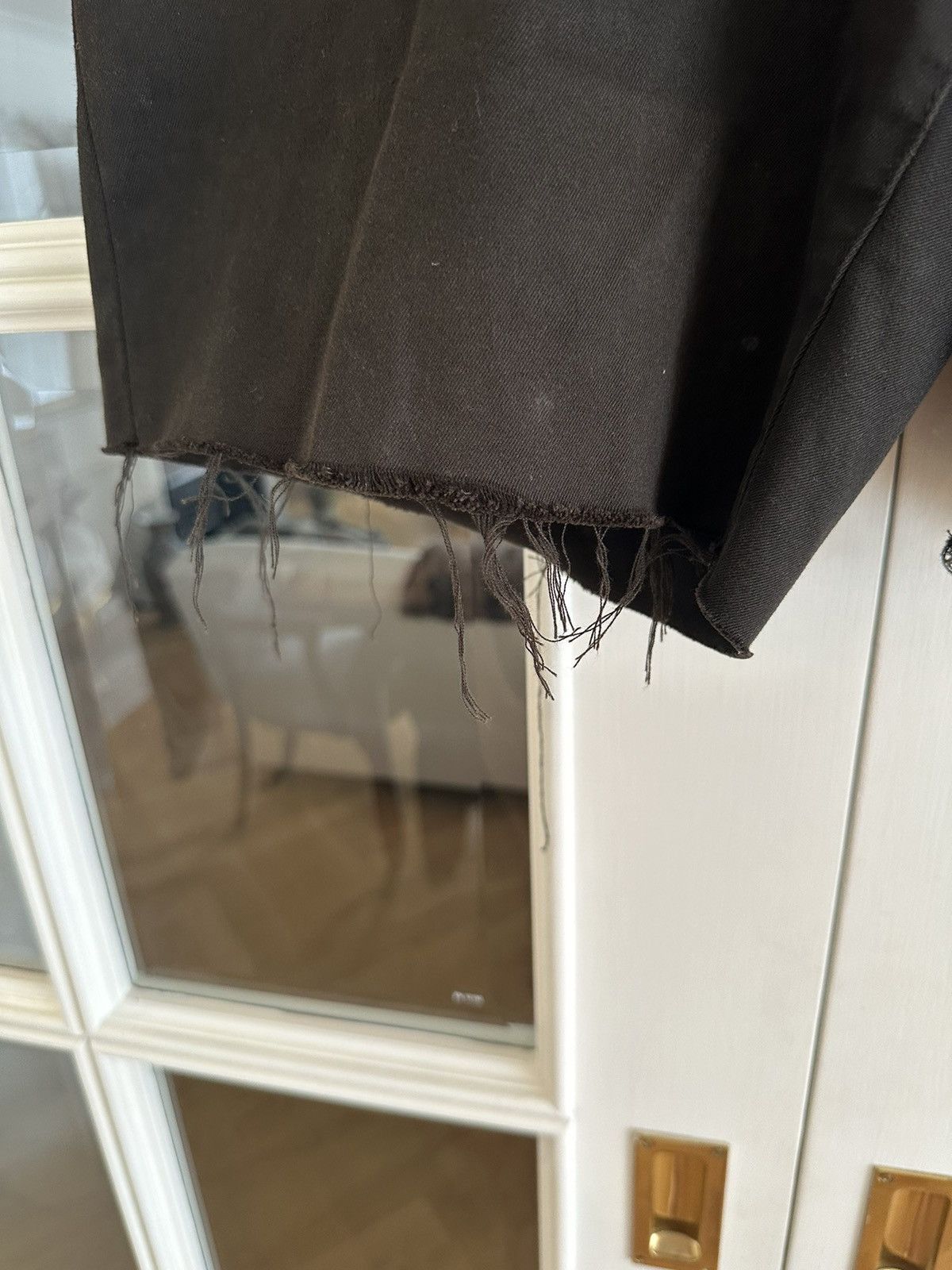 Saint Laurent Paris Black stud distressed shorts Size US 30 / EU 46 - 2 Thumbnail