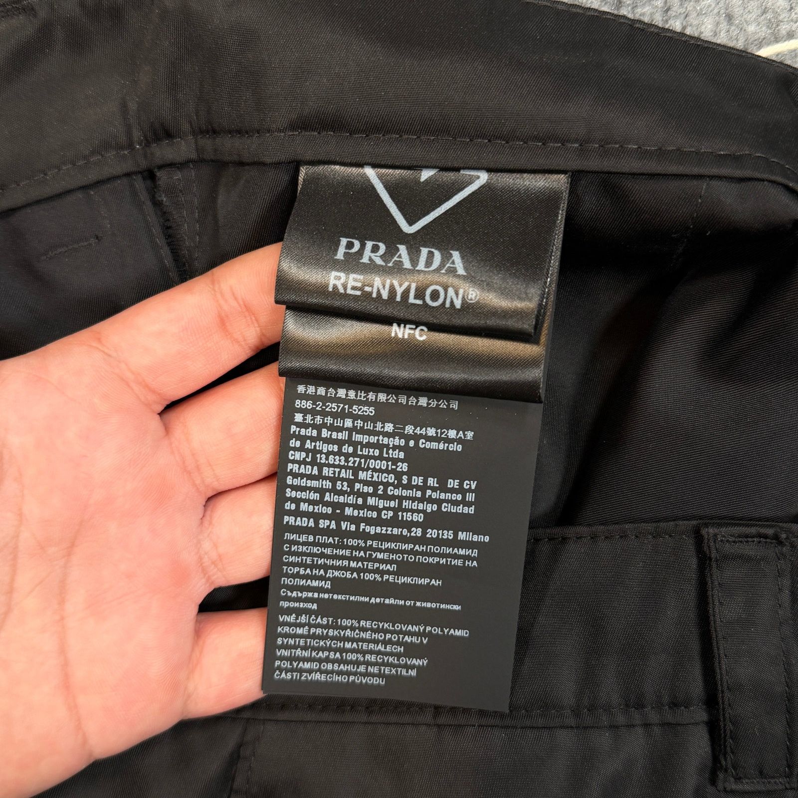 Prada Prada Black Re-Nylon Cargo Trousers Size US 40 / EU 56 - 4 Thumbnail