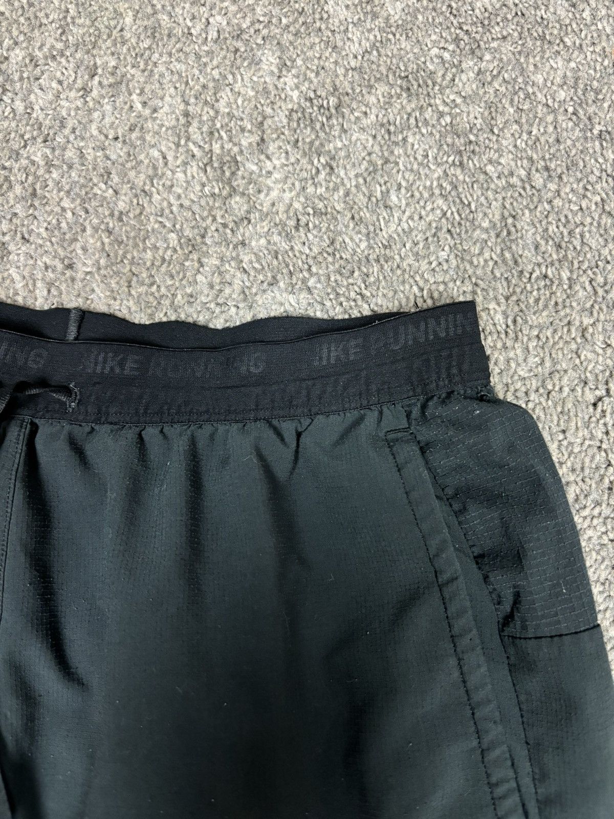 Nike Nike stride black dri fit 5” inseam running shorts Size US 28 / EU 44 - 3 Thumbnail