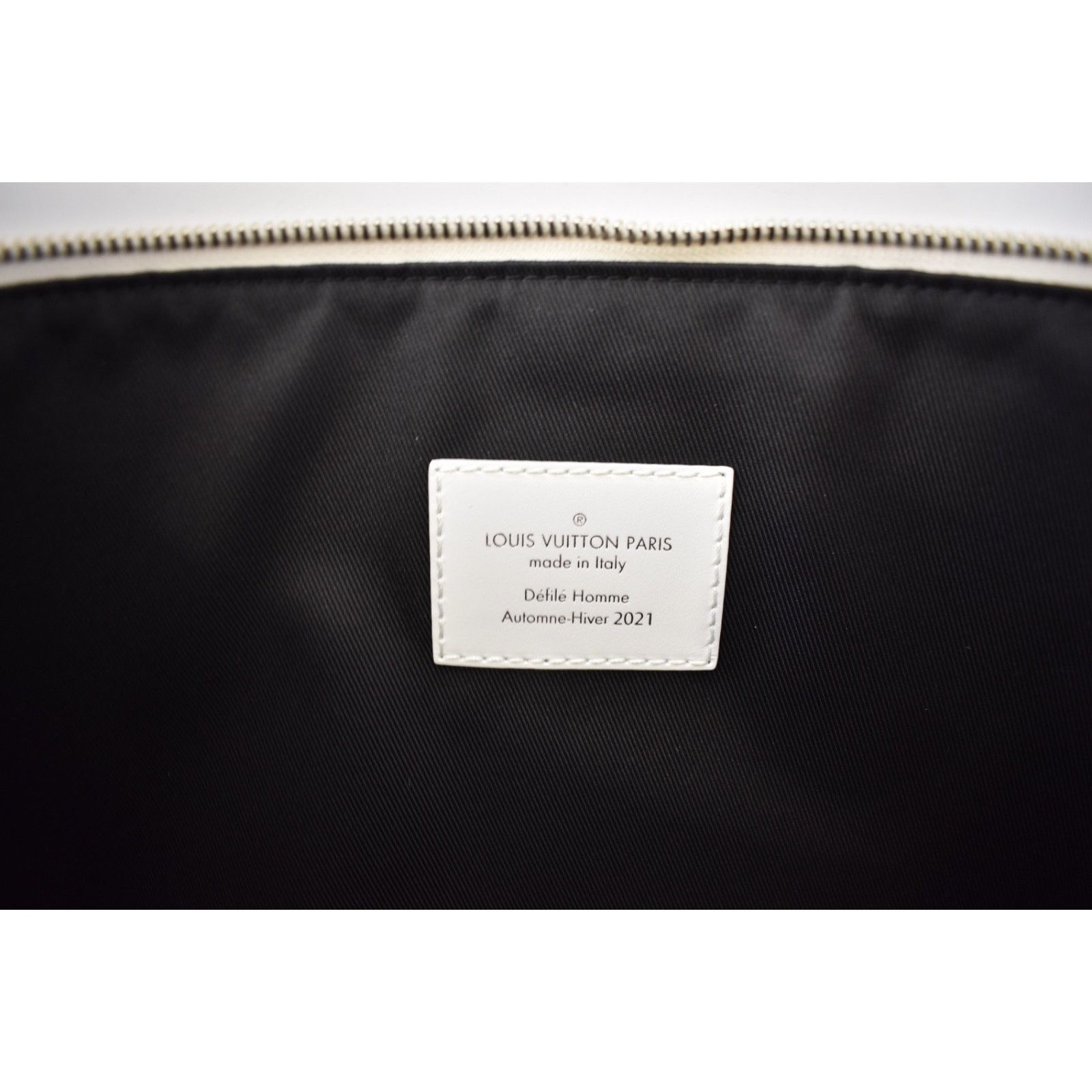 Louis Vuitton Newspaper Pouch Leather Tourist Purist Virgil Clutch Bag Size ONE SIZE - 18 Thumbnail