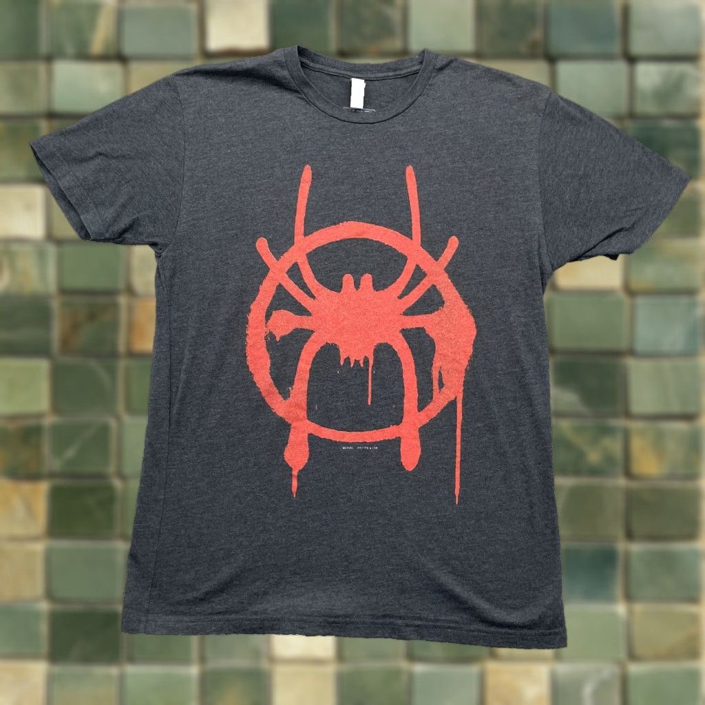 Next Level Marvel Spiderman T-Shirt Men Medium Gray Dad core Streetwear Y2K Size US M / EU 48-50 / 2 - 1 Thumbnail