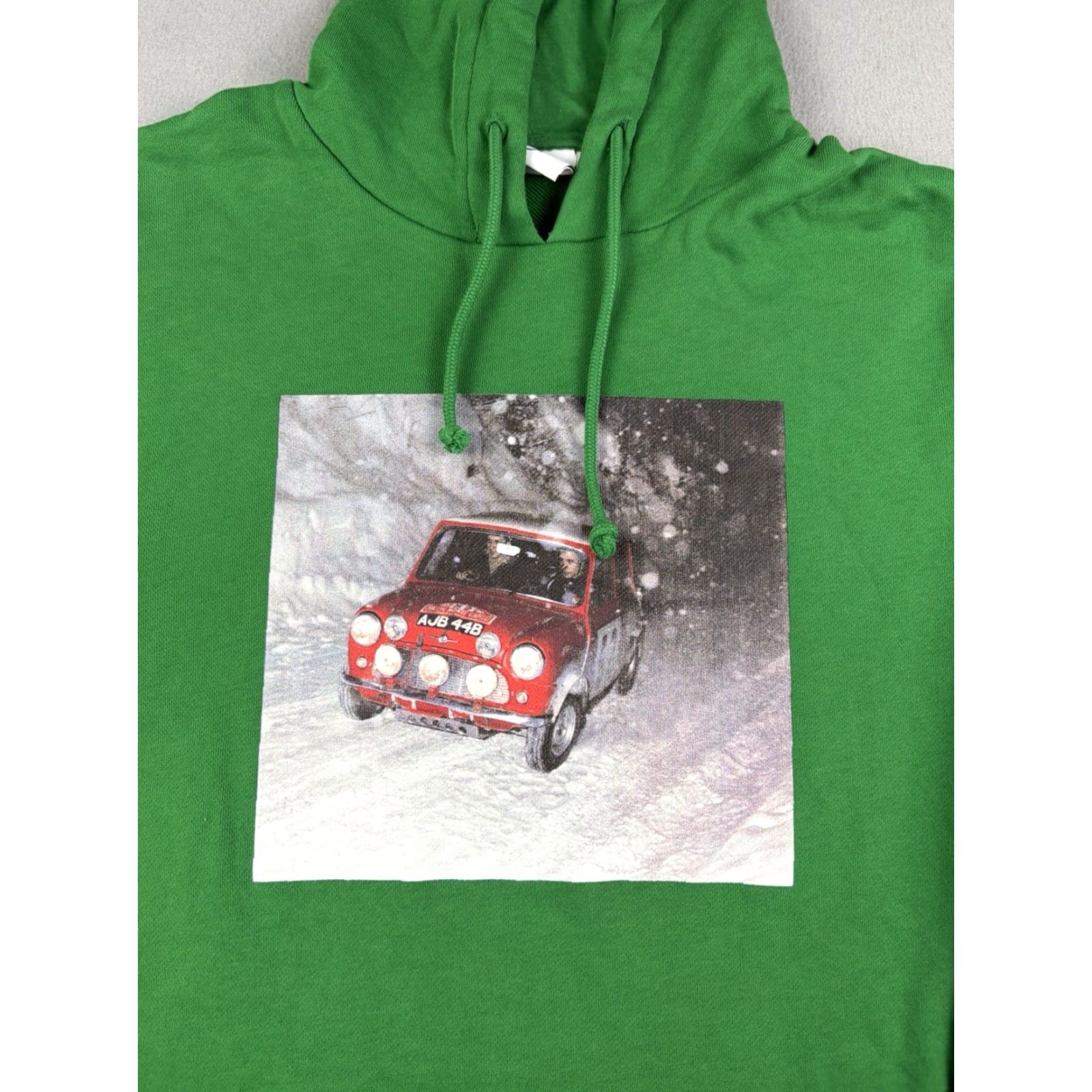 BMW VINTAGE BMW Sweatshirt Hoodie Size L Men Green 90s Logo Pullover Limited Edition Richard Klein Archive Size US L / EU 52-54 / 3 - 2 Thumbnail
