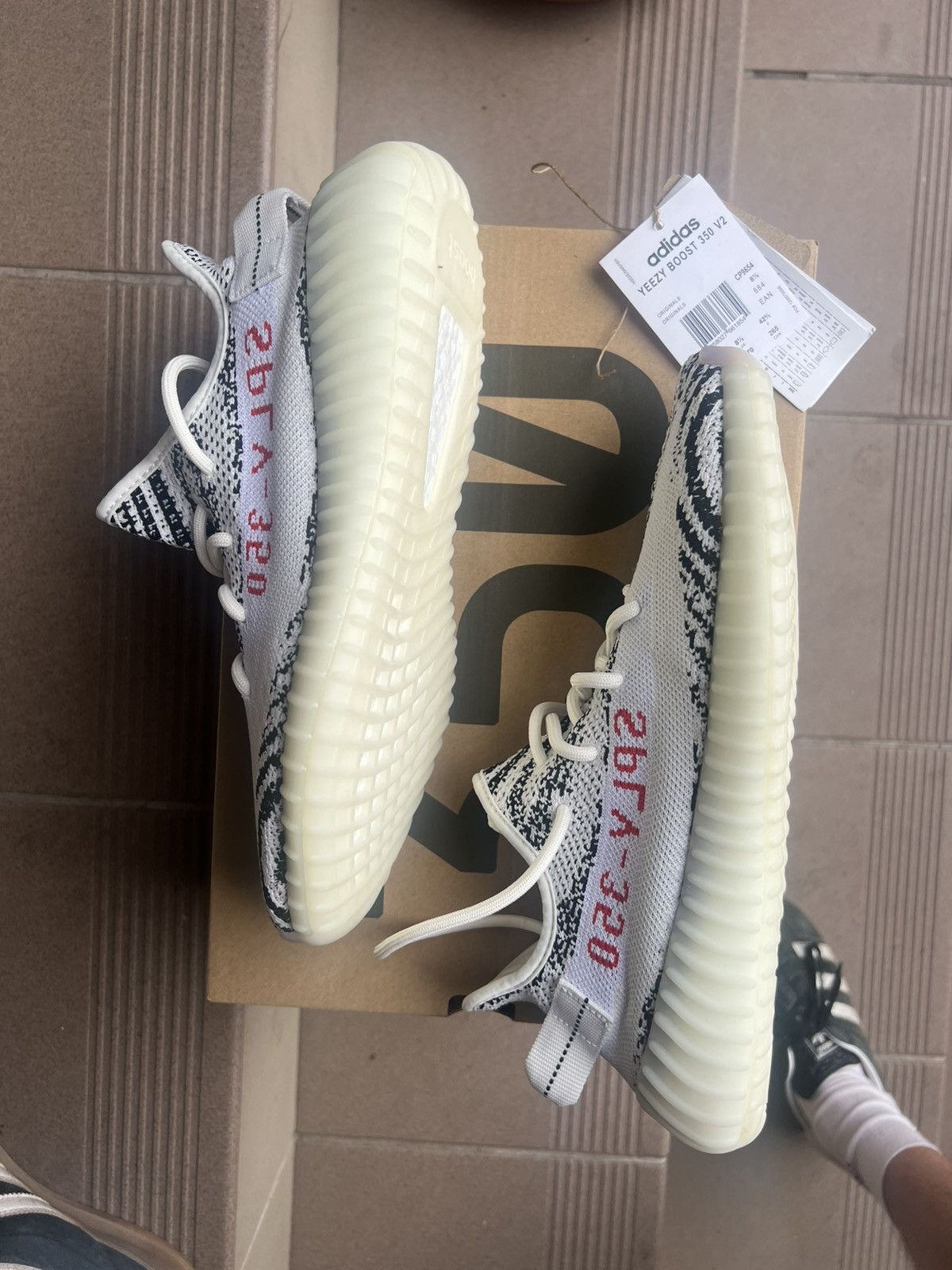 Kanye West Yeezy Sply 350 V2 Zebra 2023 Size US 9 / EU 42 - 3 Thumbnail
