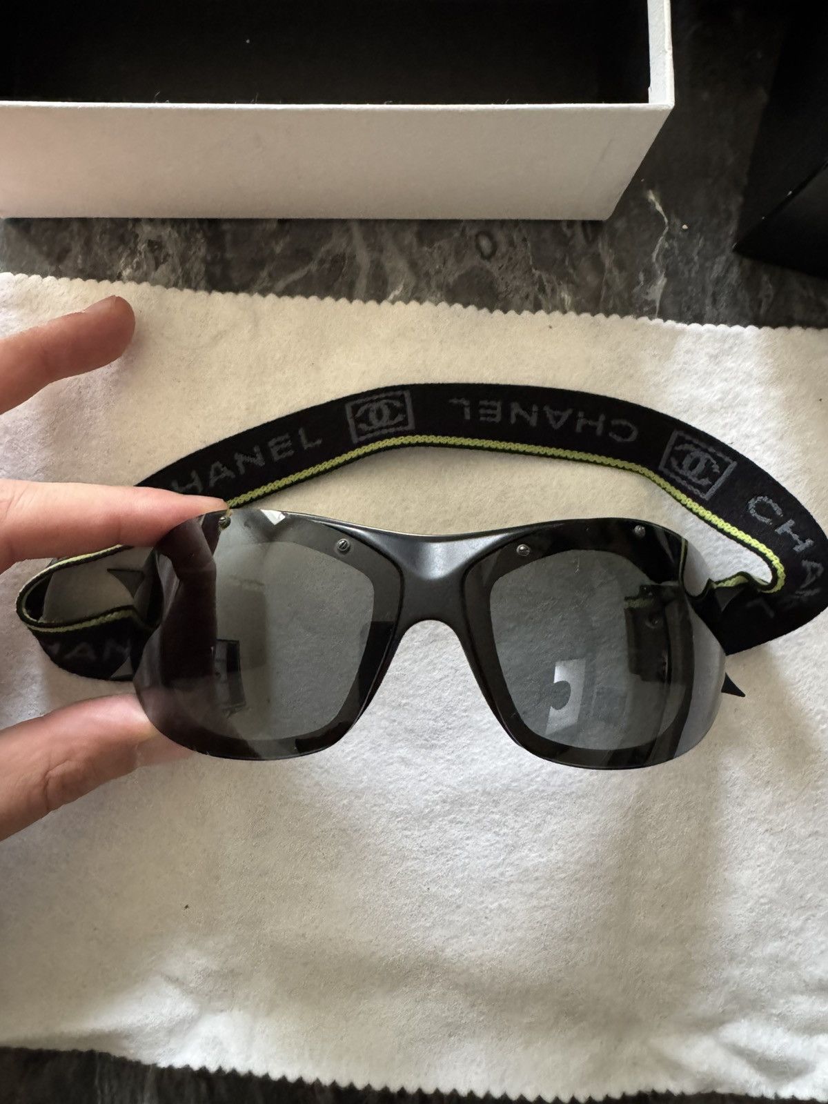Chanel Chanel AW2004 Goggles Size ONE SIZE - 3 Thumbnail