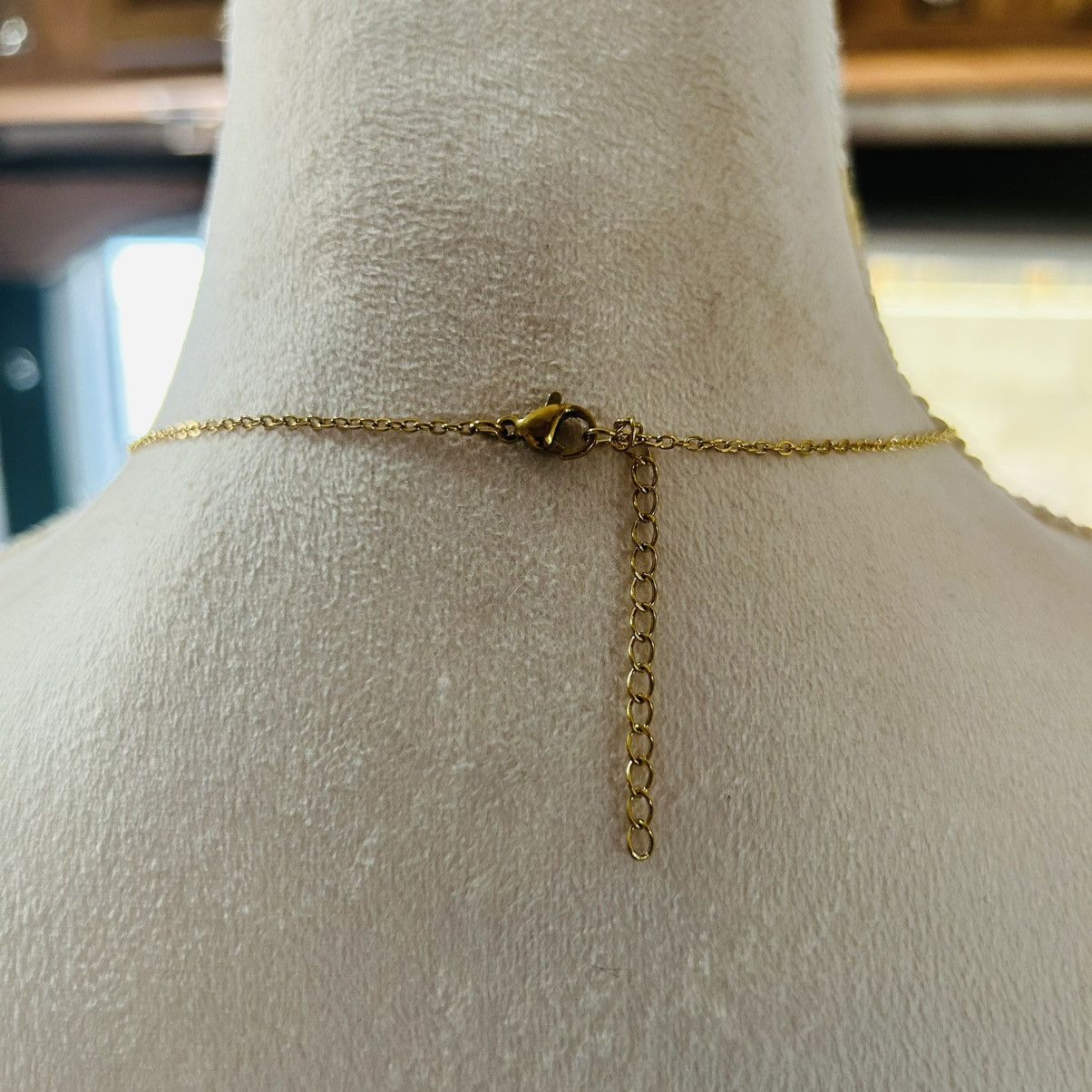 Handmade Handcrafted vintage elephant head pendant on chain necklace Size ONE SIZE - 4 Thumbnail