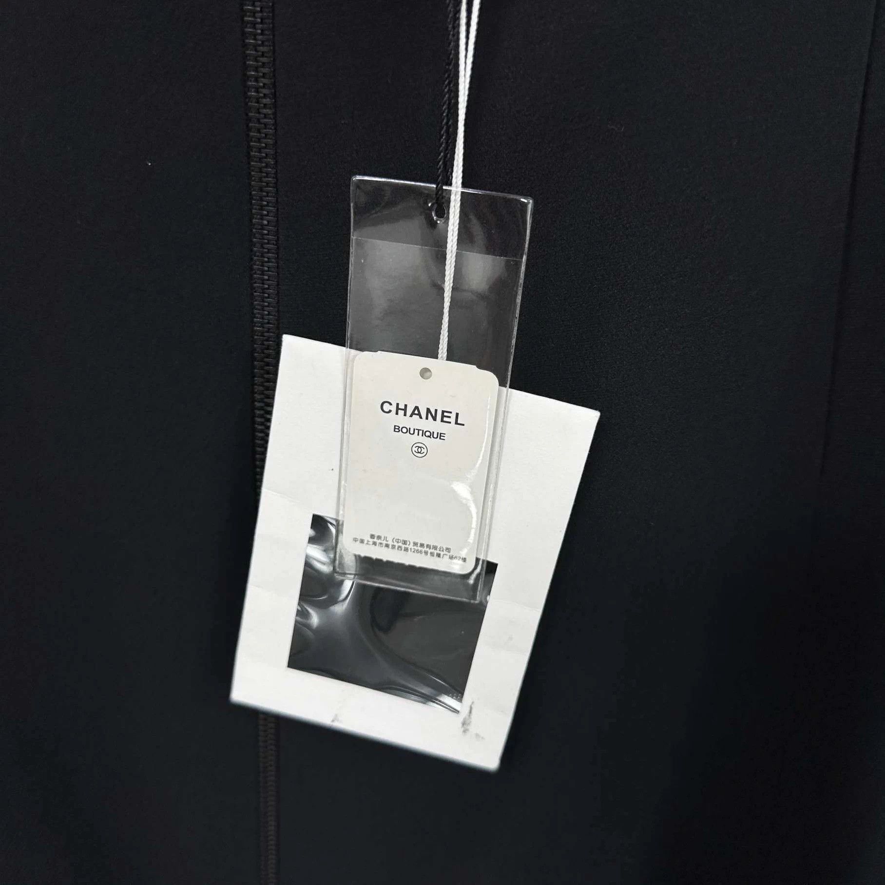 Chanel Chanel blk zipper umbrella hem women's 36 NWT skirt Size 26" / US 2 / IT 38 - 4 Thumbnail