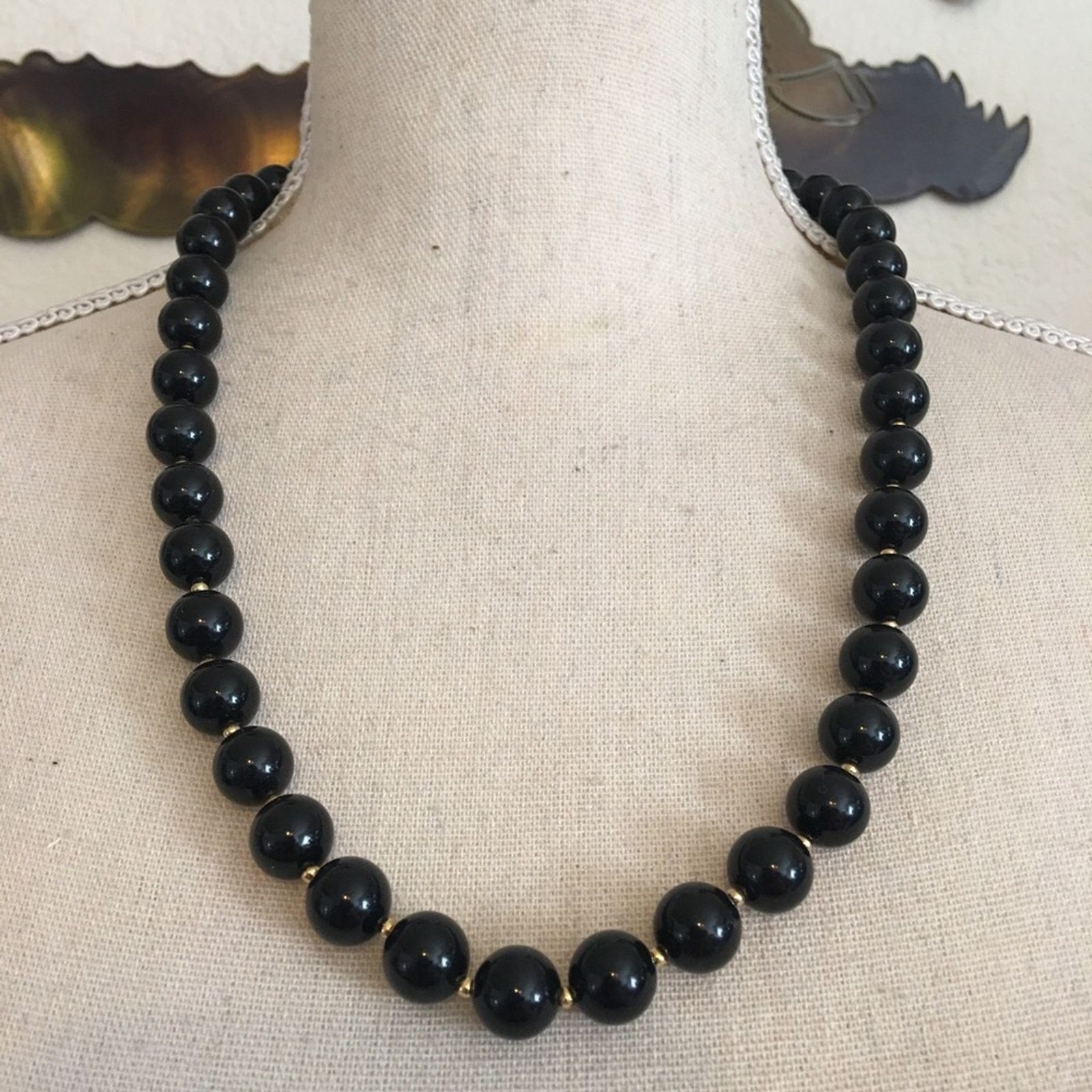 Vintage Vintage black glass pearl bead necklace Size ONE SIZE - 1 Thumbnail