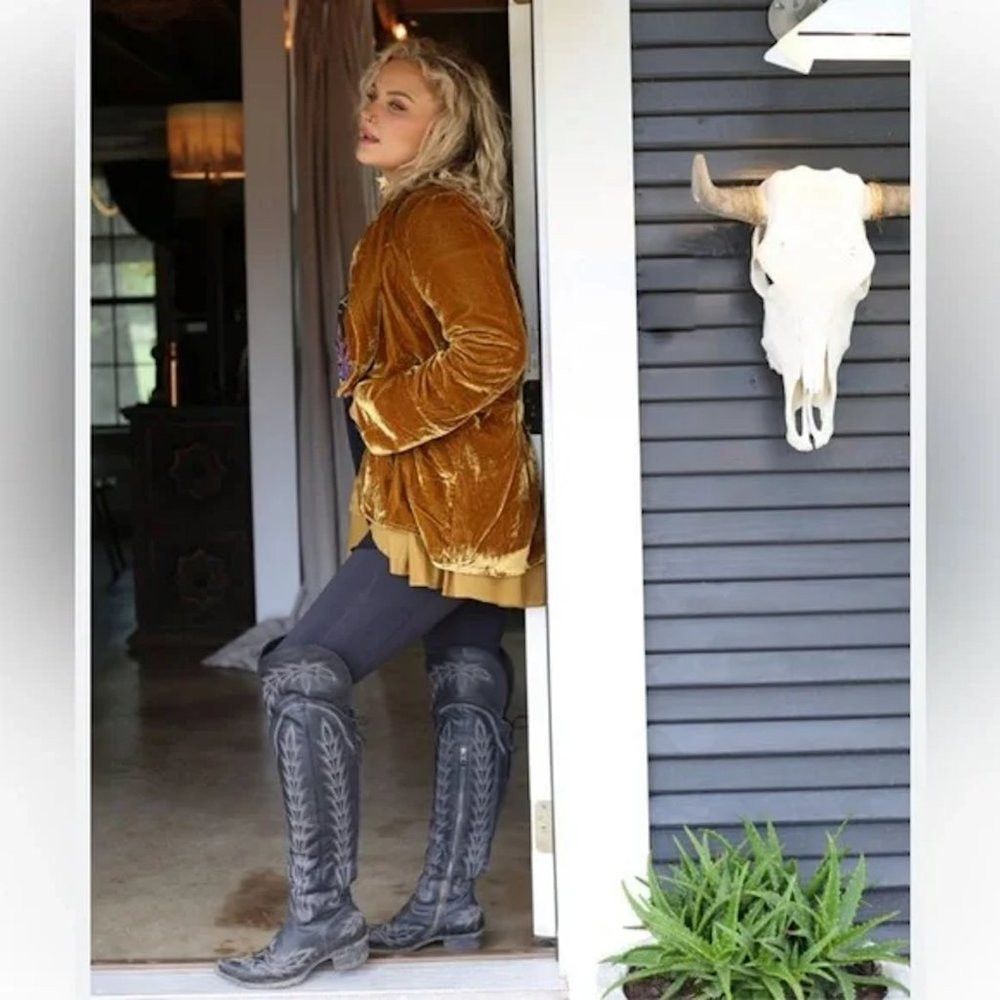 Free People NWT New $228 Free People Velvet Faye Warm Tobacco Jacket Si Size S / US 4 / IT 40 - 2 Thumbnail